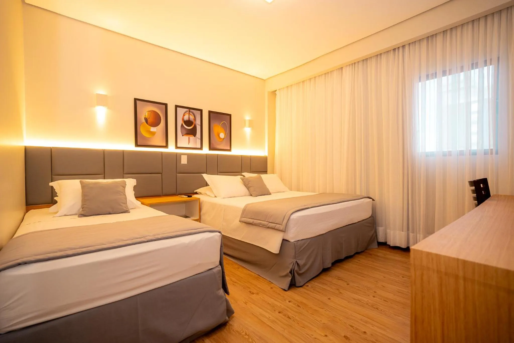 Bedroom, Bed in Hotel Girassol Plaza