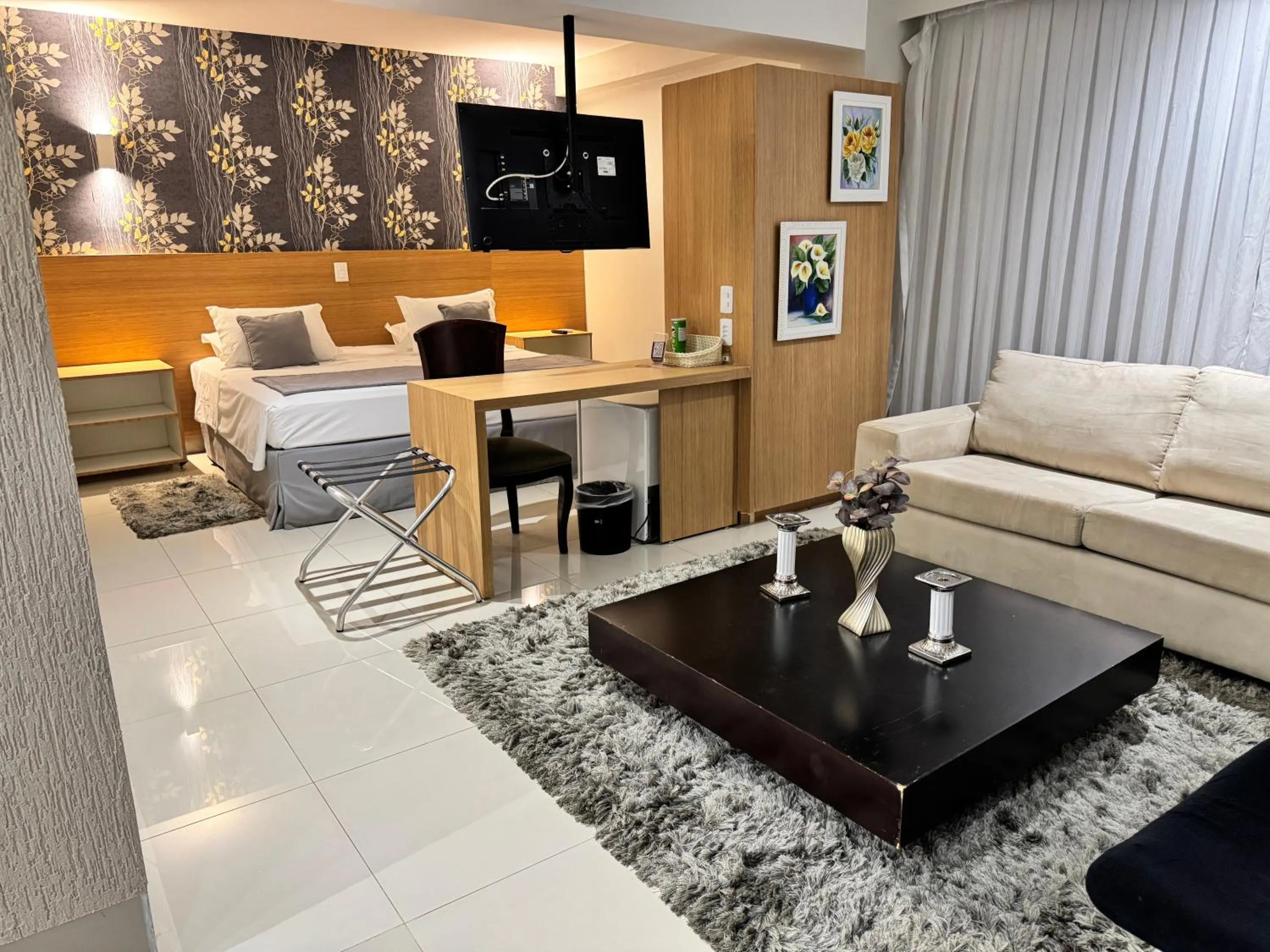 Bedroom in Hotel Girassol Plaza