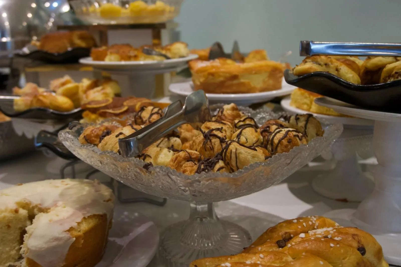 Breakfast in Hotel Girassol Plaza