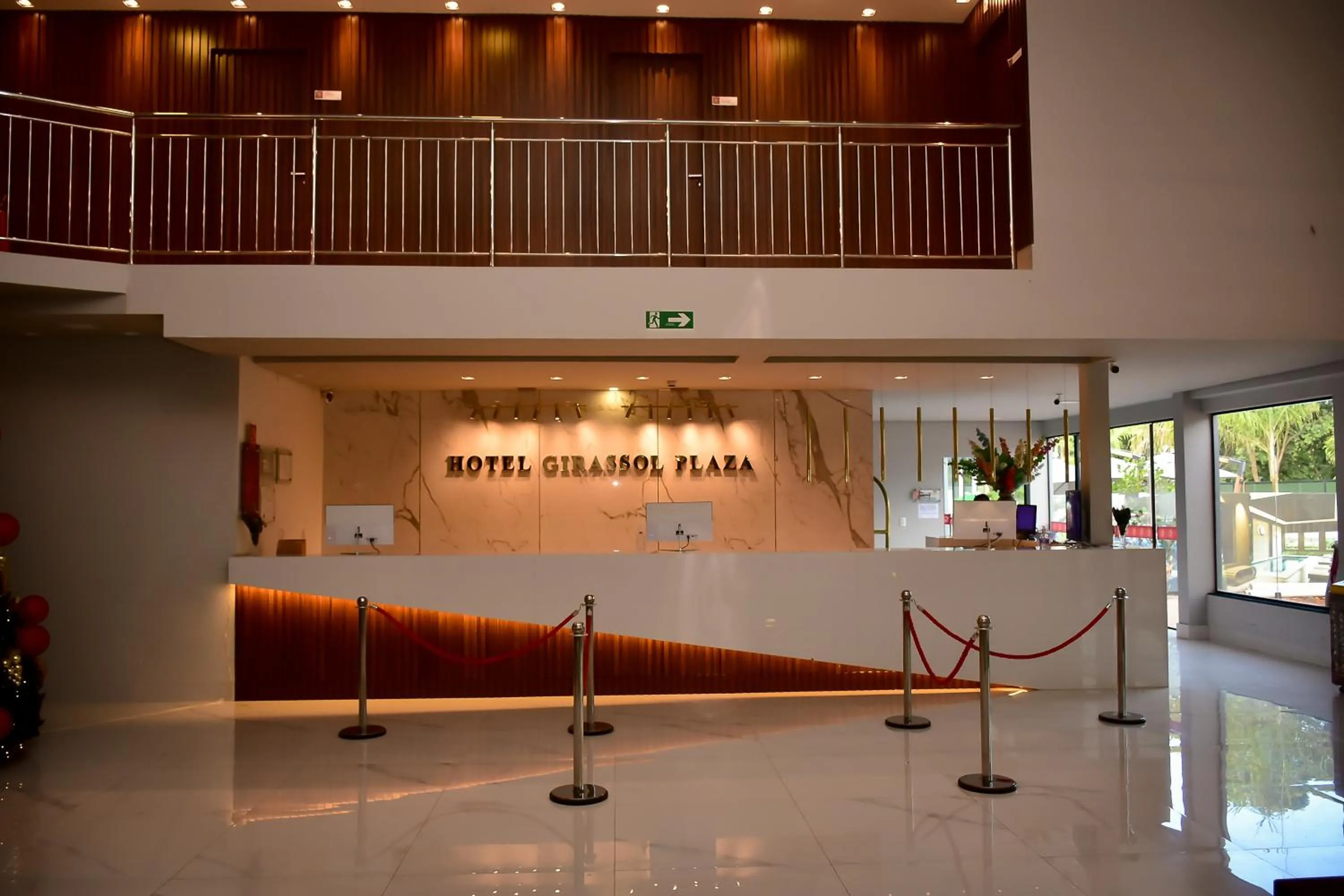Lobby or reception in Hotel Girassol Plaza