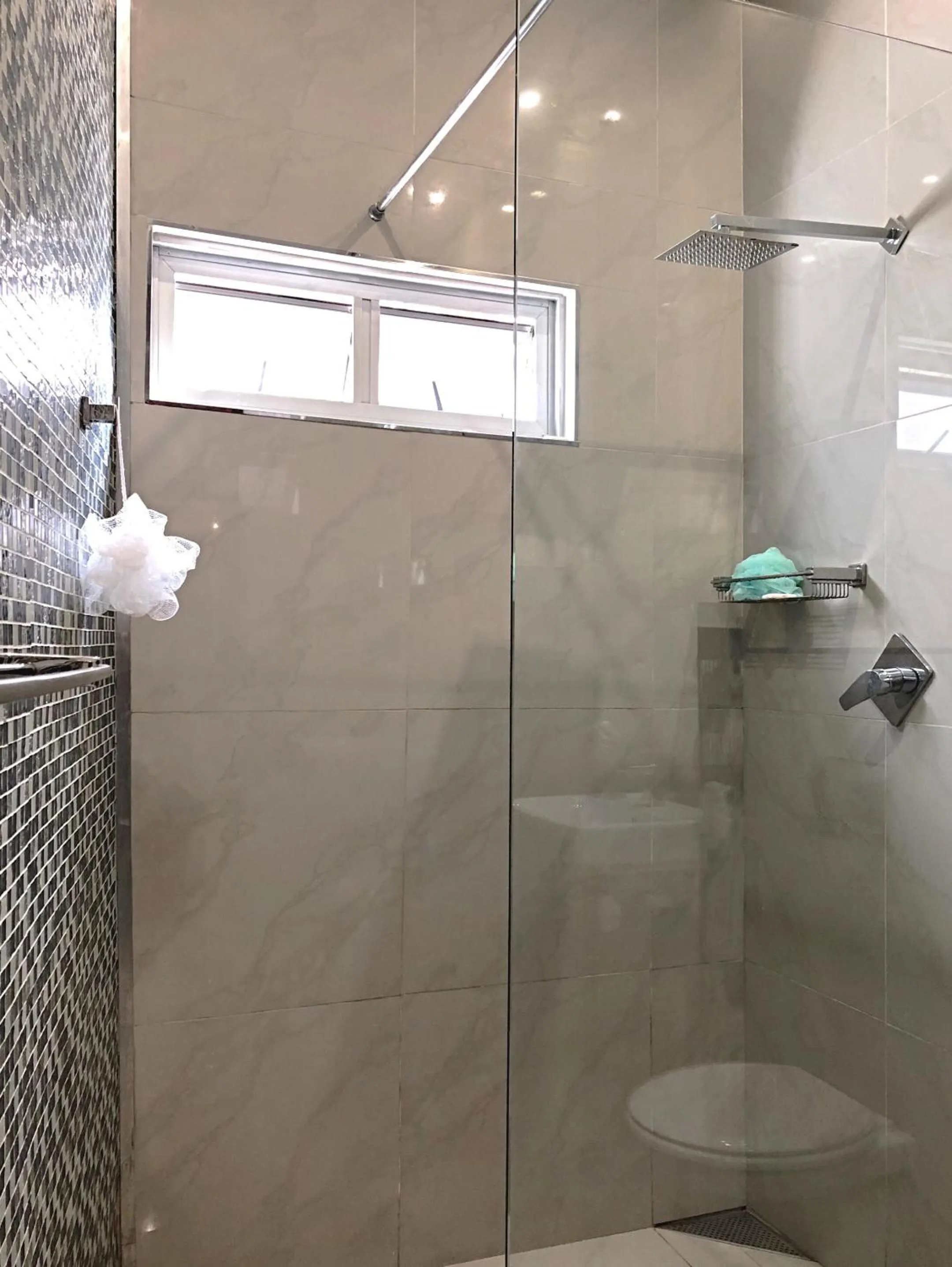 Shower in Big Blue Backpackers