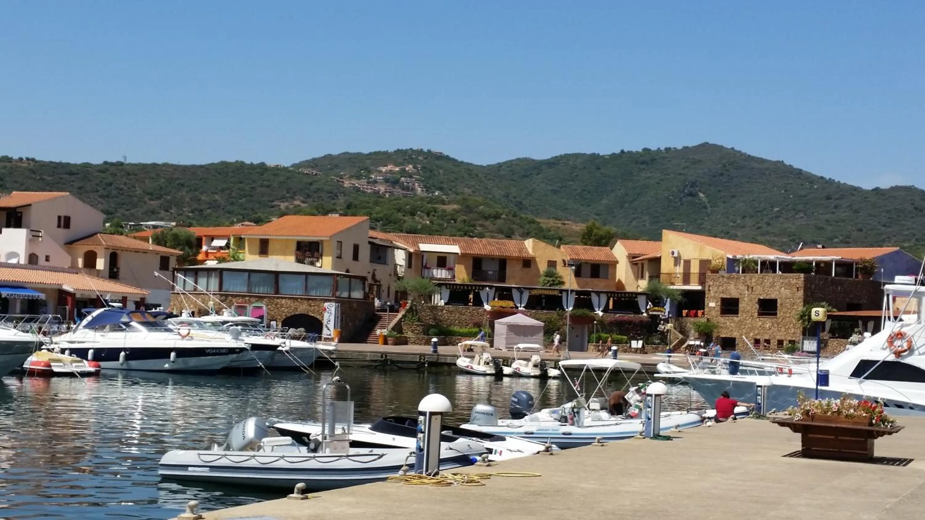 Nearby landmark in Residence Oasi Anfiteatro