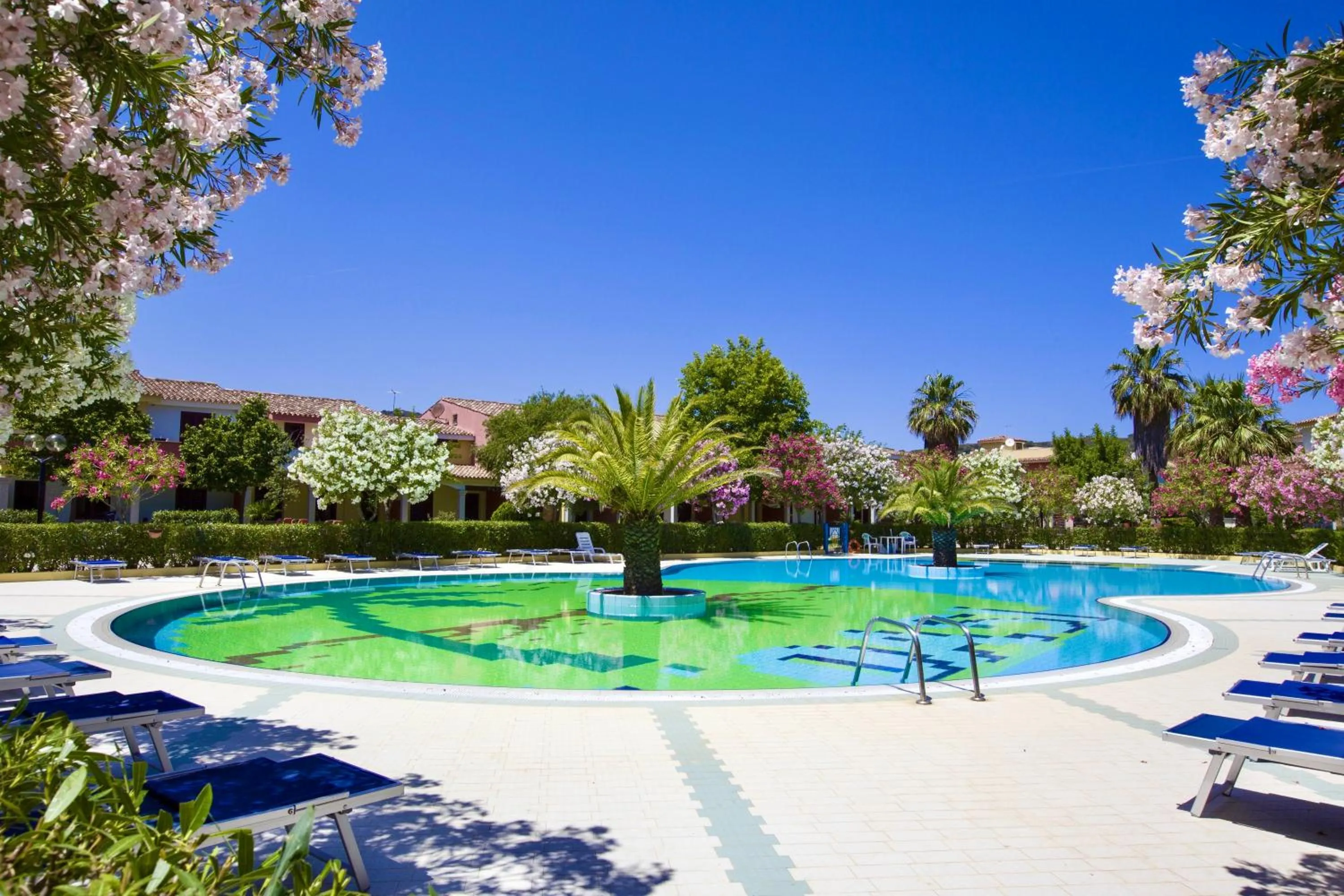 Pool view in Residence Oasi Anfiteatro