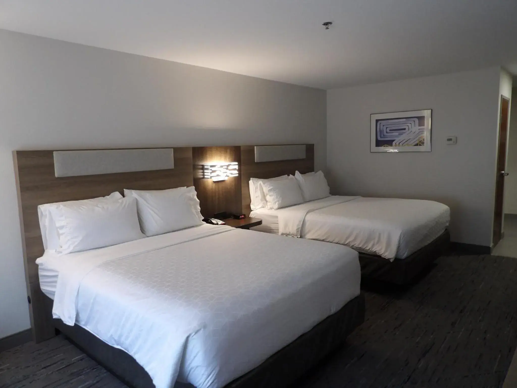 Standard Queen Room with Two Queen Beds in Holiday Inn Express & Suites - Huntsville Airport by IHG Standard Queen Room with Two Queen Beds in Holiday Inn Express & Suites - Huntsville Airport by IHG
