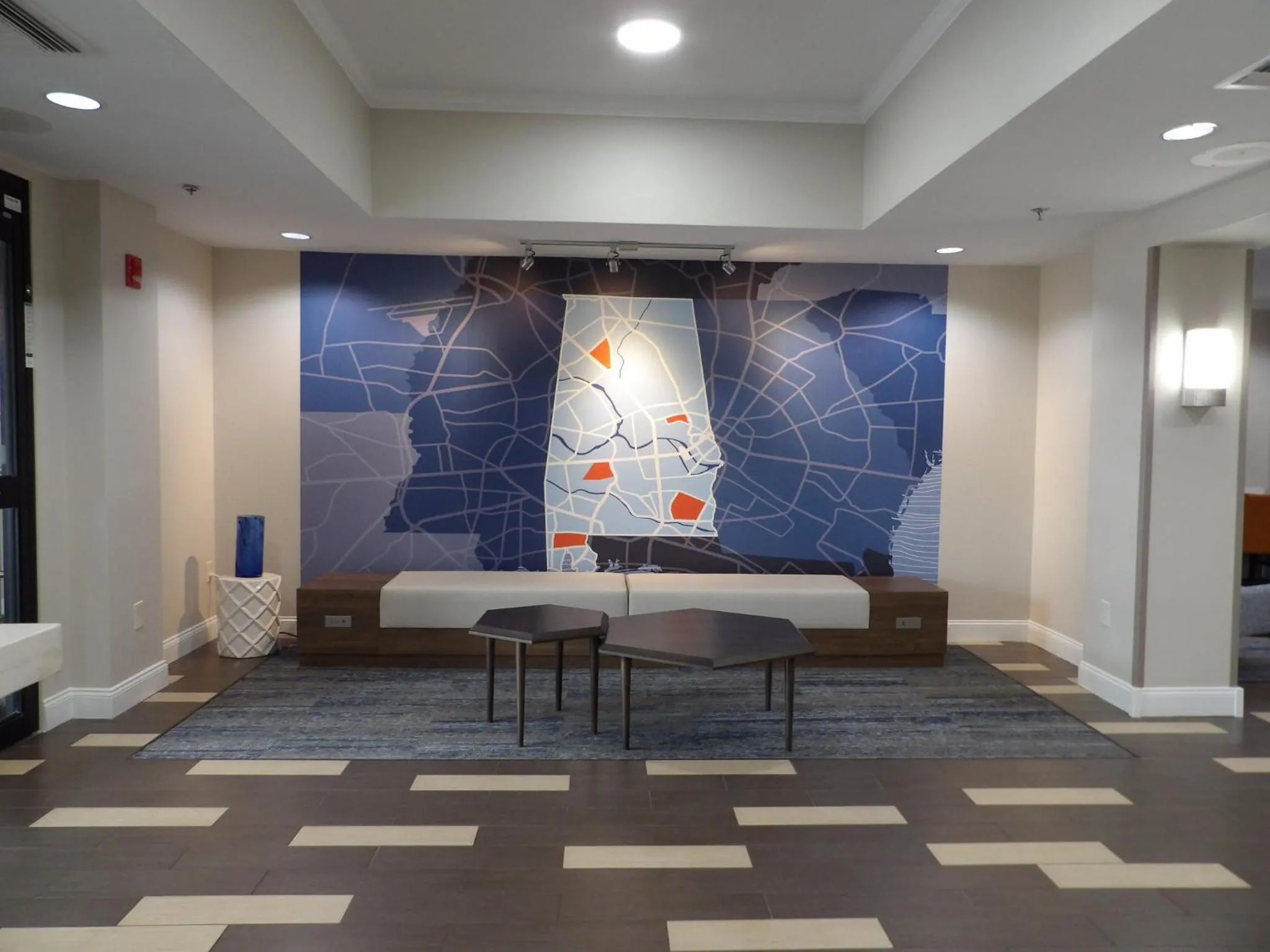 Property building in Holiday Inn Express & Suites - Huntsville Airport by IHG