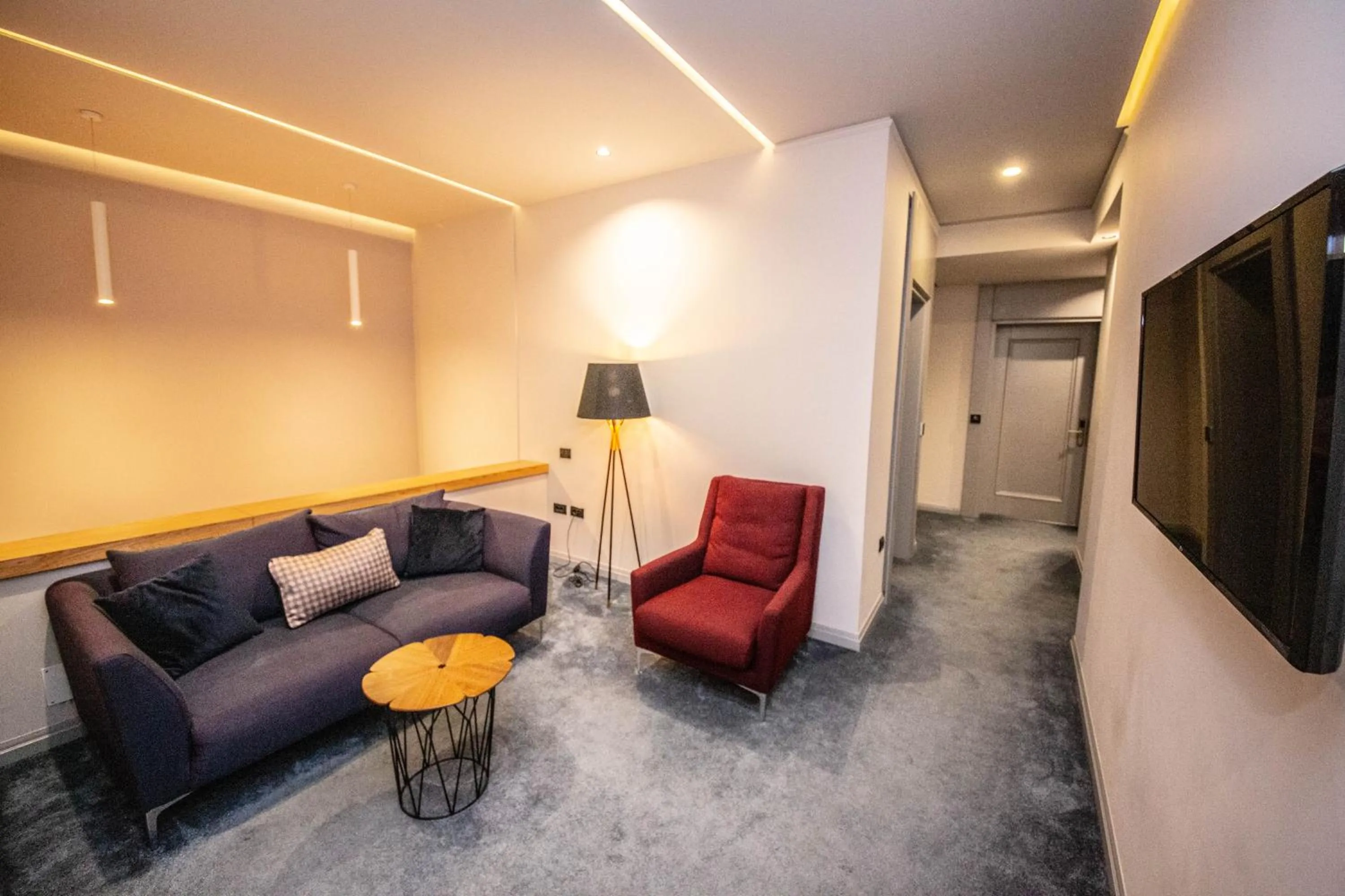 Seating area in City Center Hotel