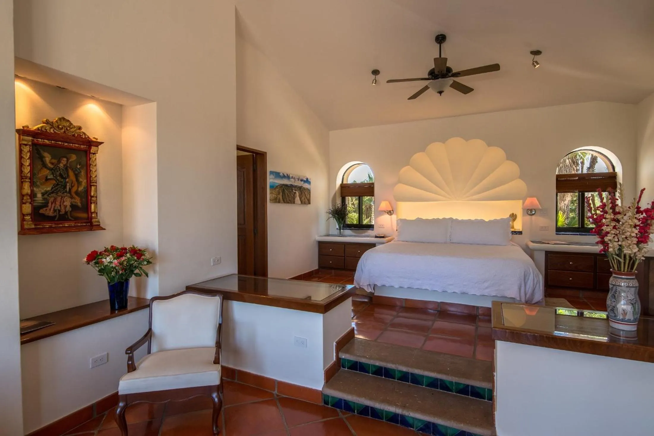 Photo of the whole room, Bed in Hacienda Todos Los Santos