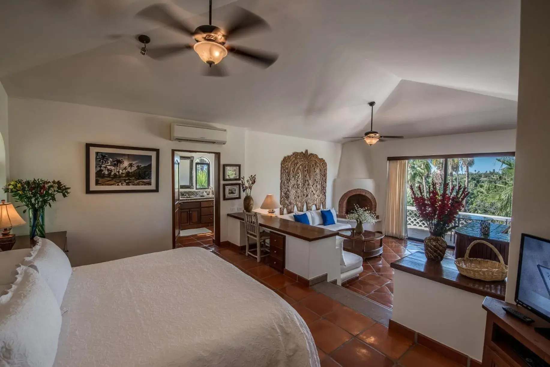 Suite Garden View in Hacienda Todos Los Santos Suite Garden View in Hacienda Todos Los Santos