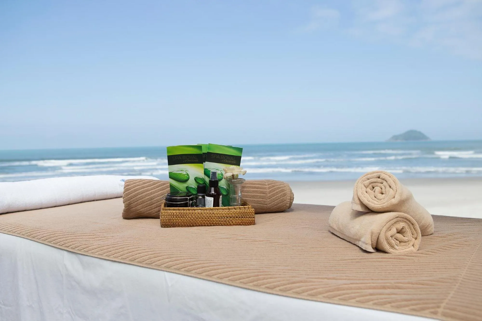 Day in Hotel Spa Nau Royal