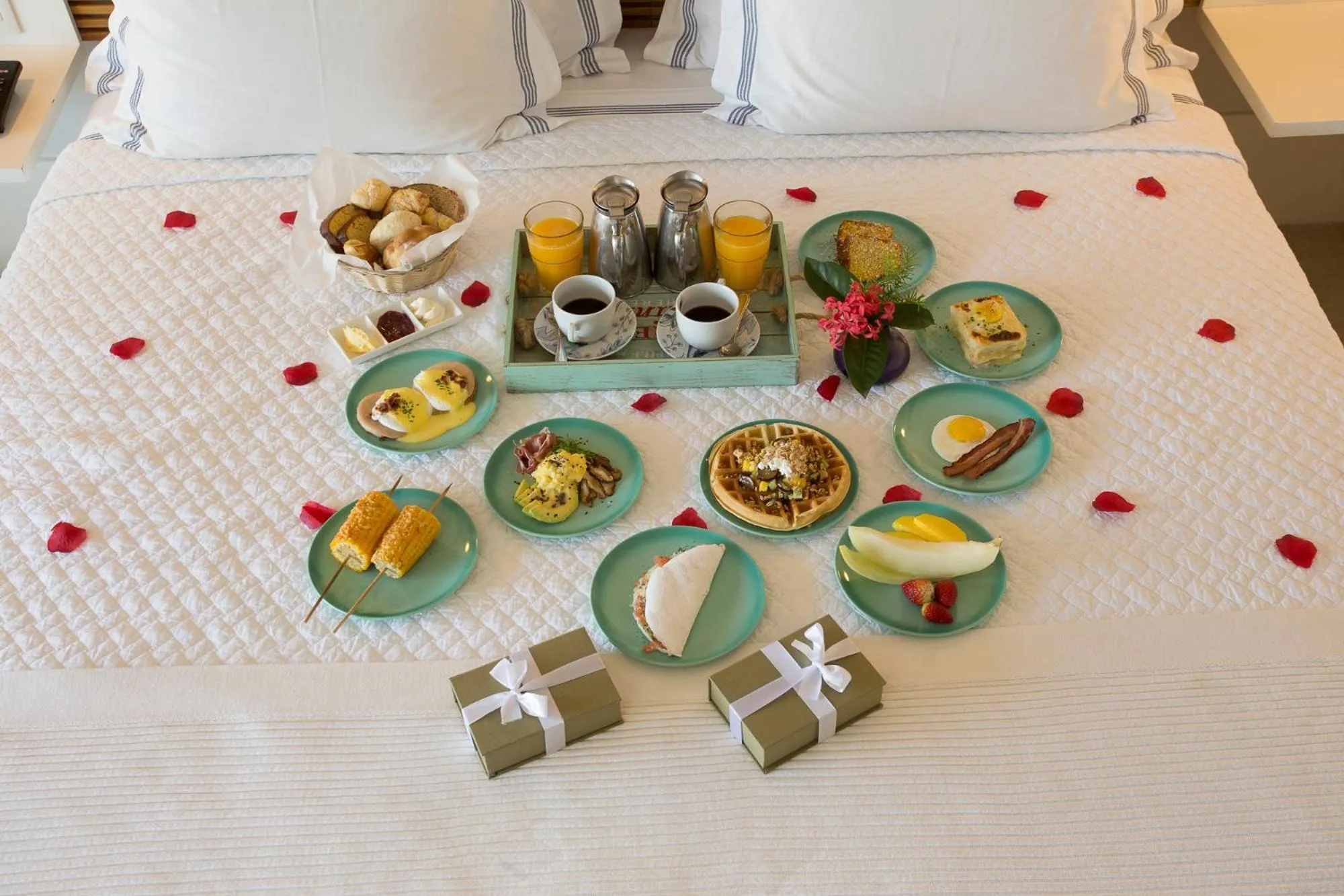 Bed in Hotel Spa Nau Royal