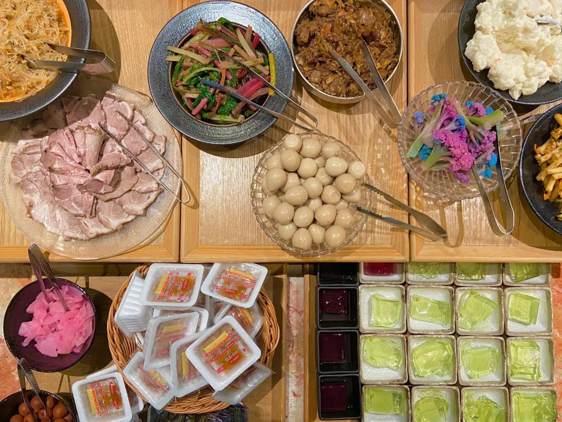 Breakfast in Meet Inn Narita