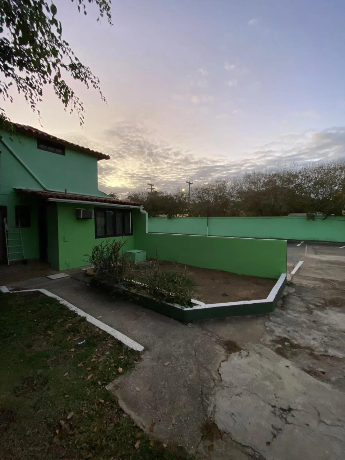 Pousada Ferradura Beach