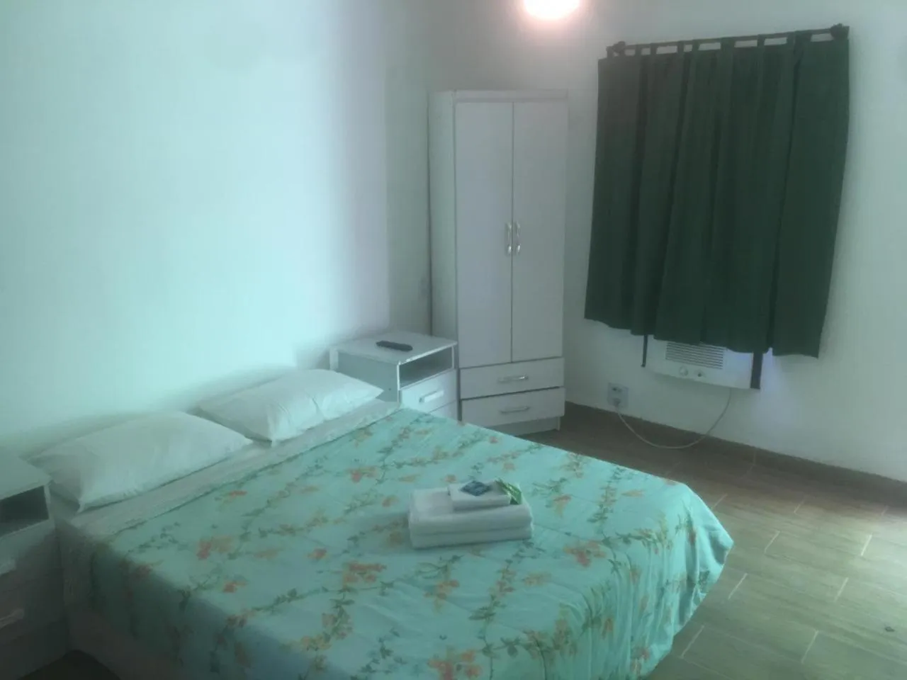 Bed in Pousada Ferradura Beach