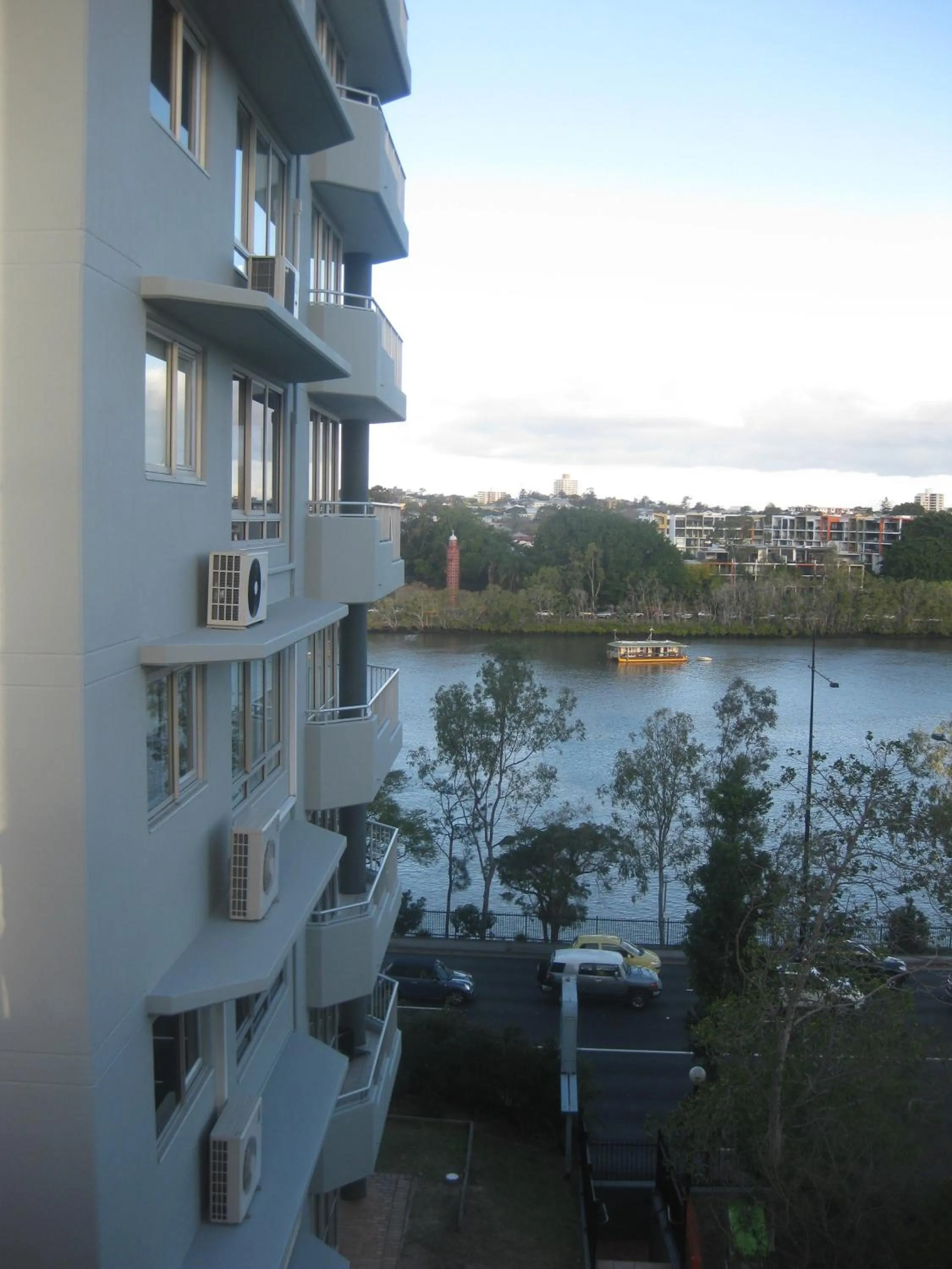 Property building in Fairthorpe Apartments