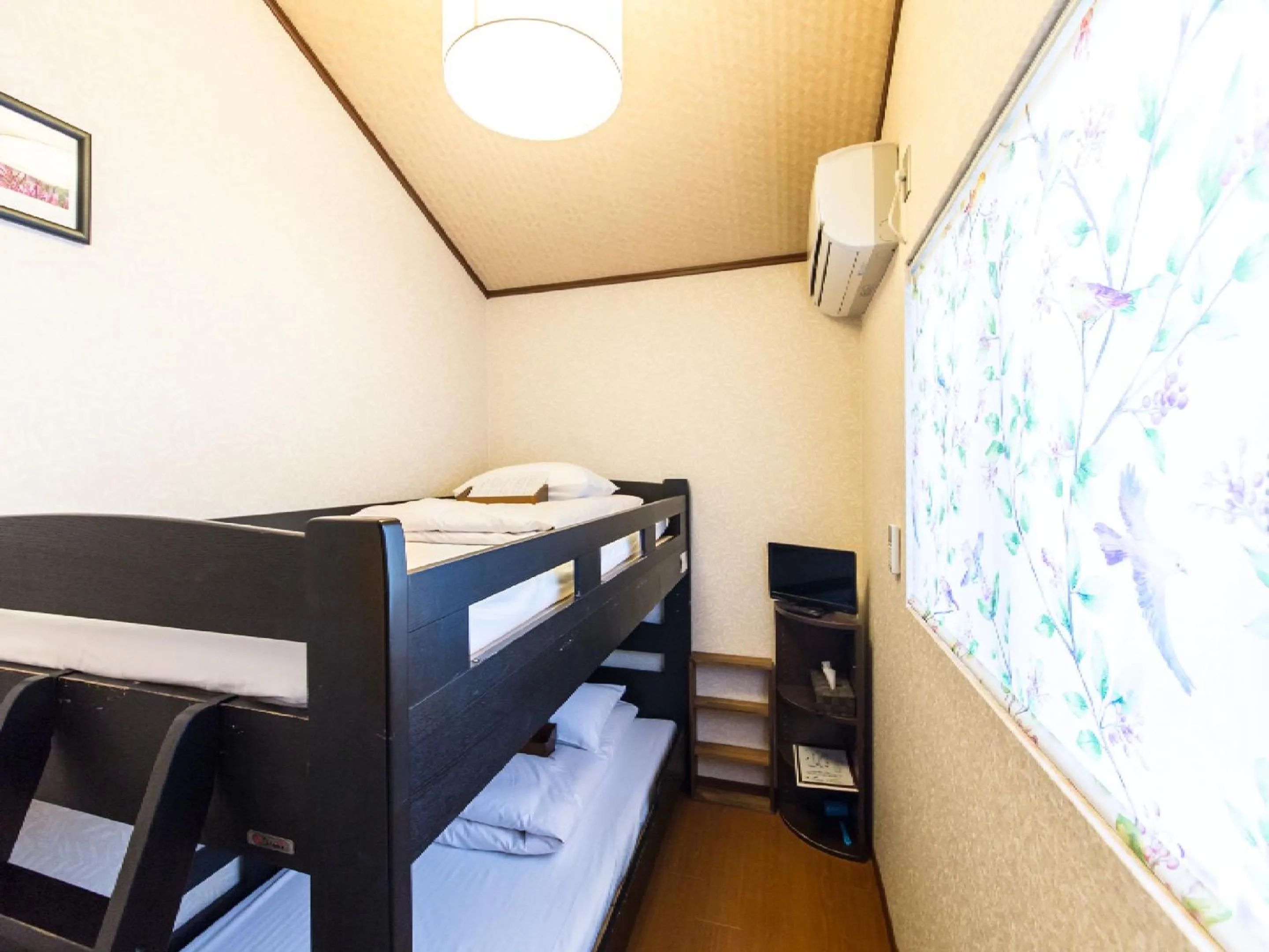 Area and facilities, Bed in Woman Only Guesthouse Nanohana (Female only)