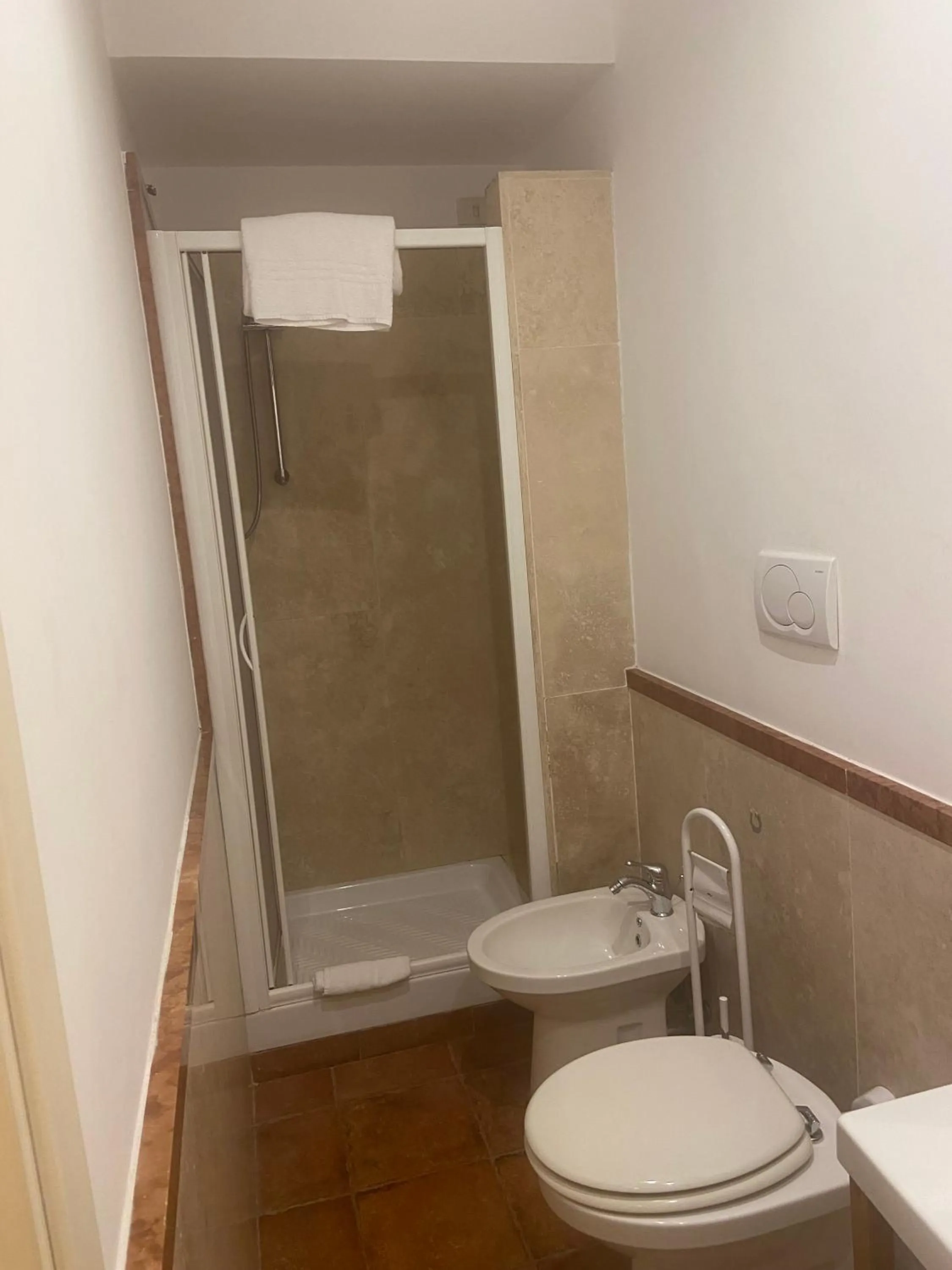 Bathroom in Hotel Quadrifoglio by Mancini