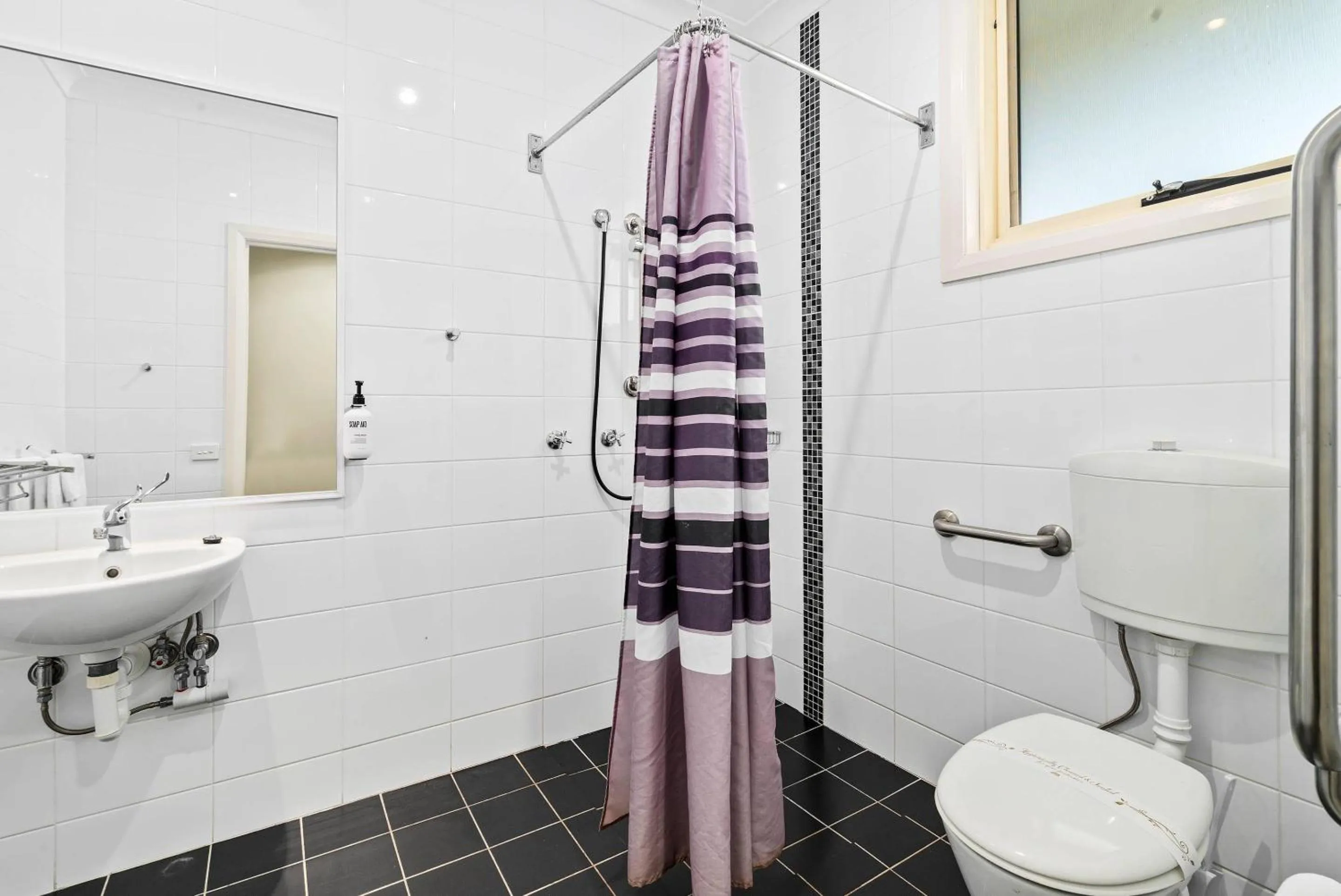 Bedroom in Comfort Inn Bishops Lodge