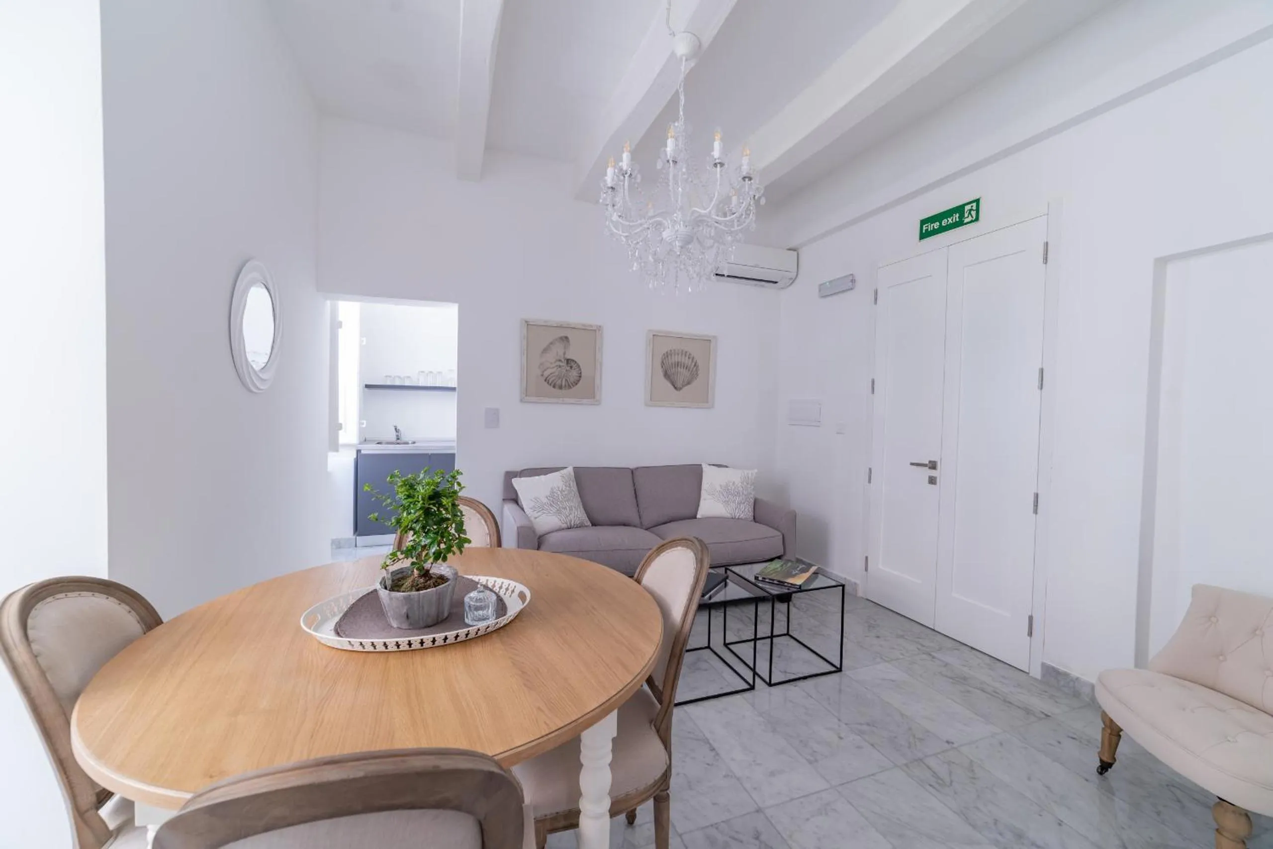 Other in Carmelita Valletta