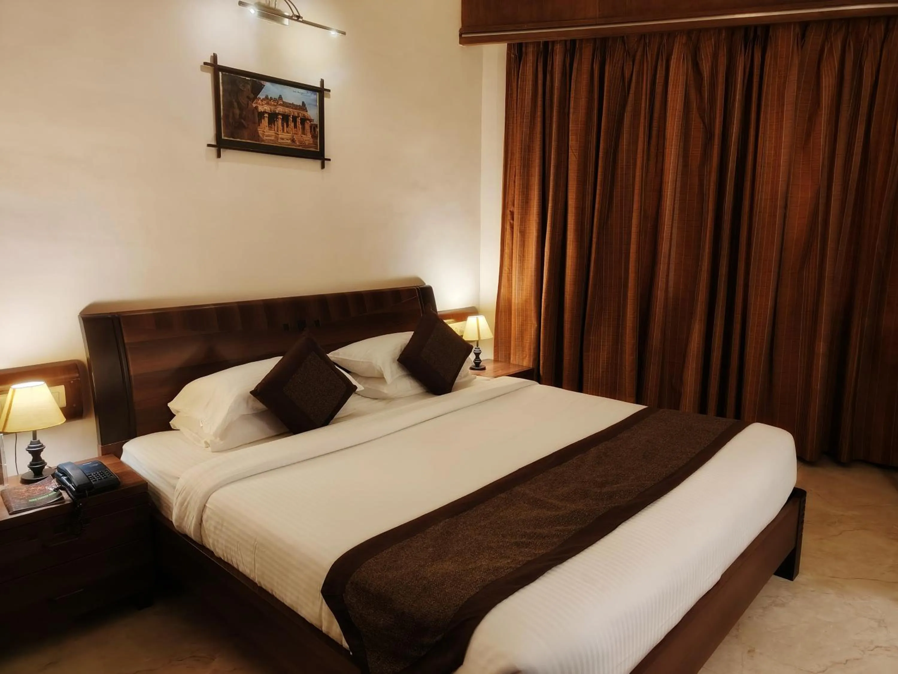 Bedroom, Bed in Malligi,Hampi