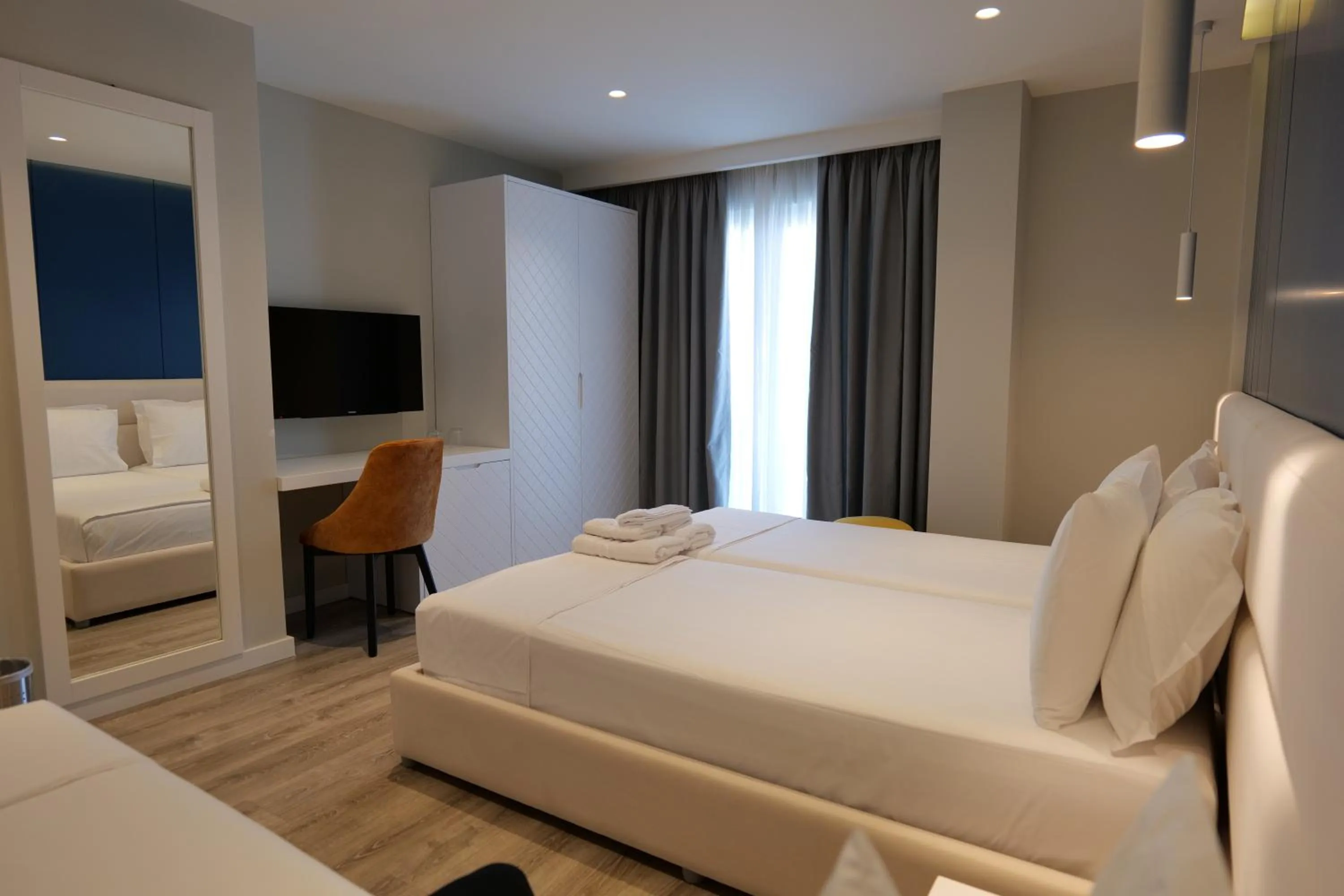 Photo of the whole room, Bed in Hotel Teuta