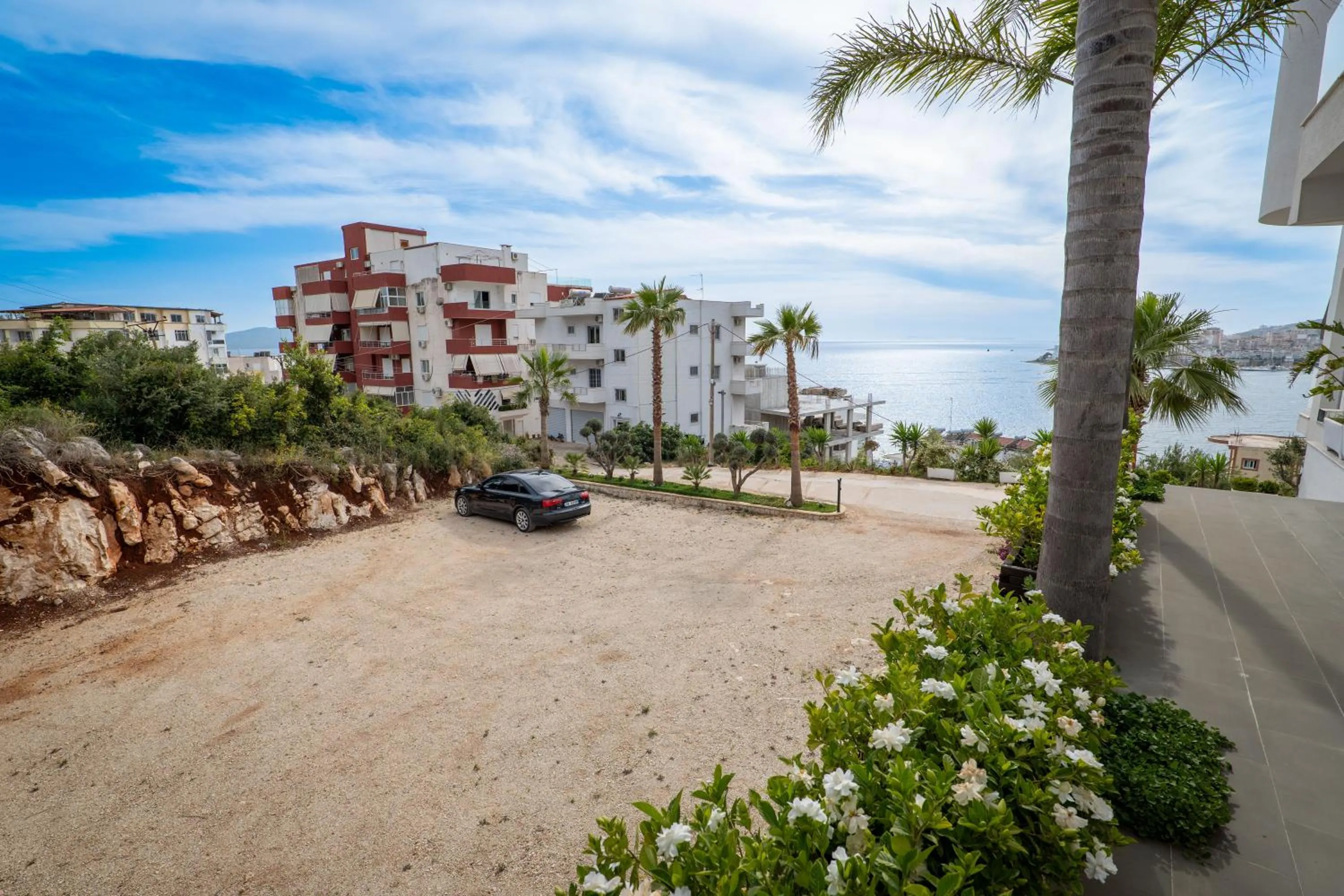 Parking in Hotel Teuta