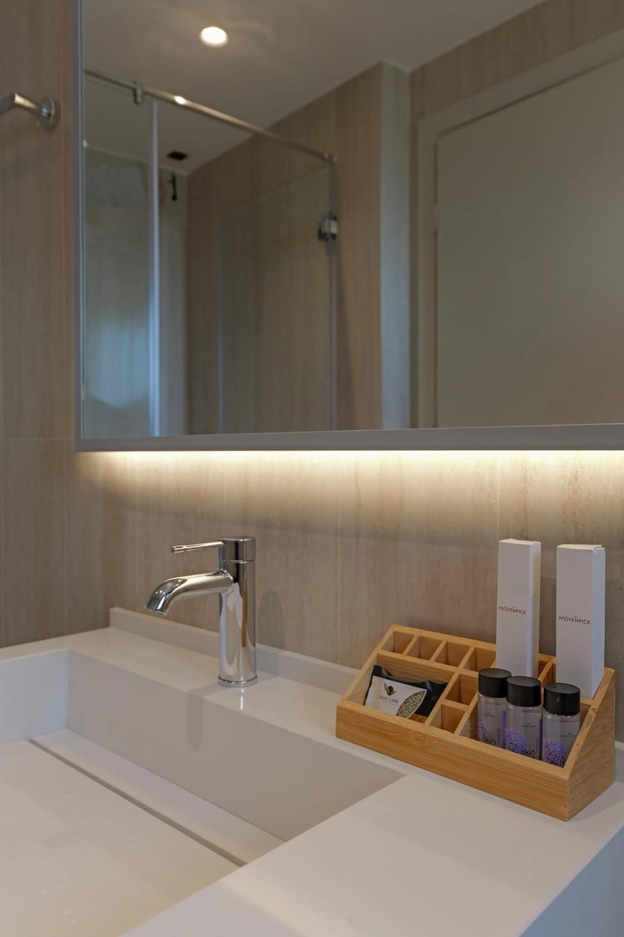 Bathroom in Hotel Teuta