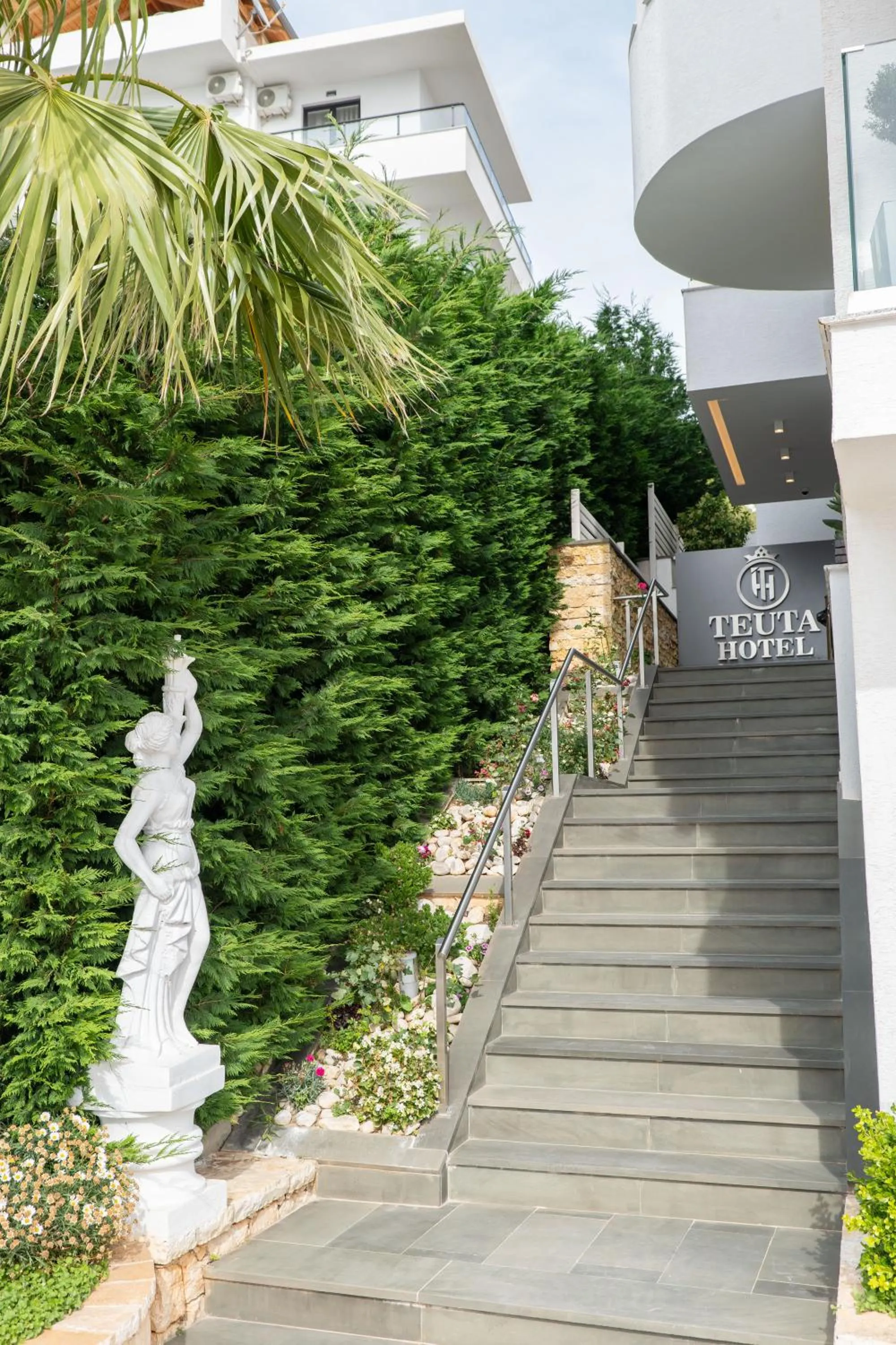 Lobby or reception in Hotel Teuta