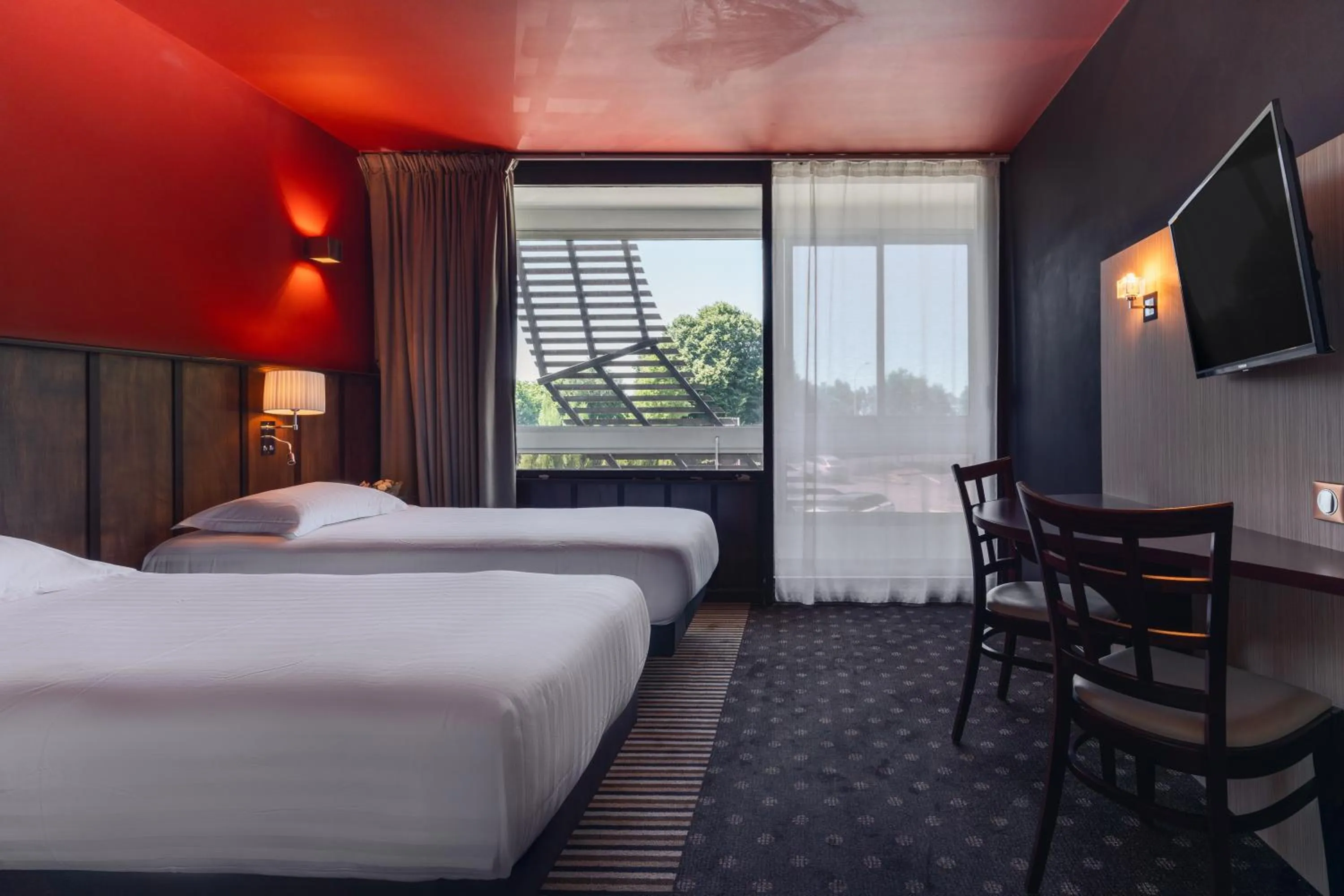 Bedroom, Bed in BRIT HOTEL - RESTAURANT Saint-Brieuc Langueux