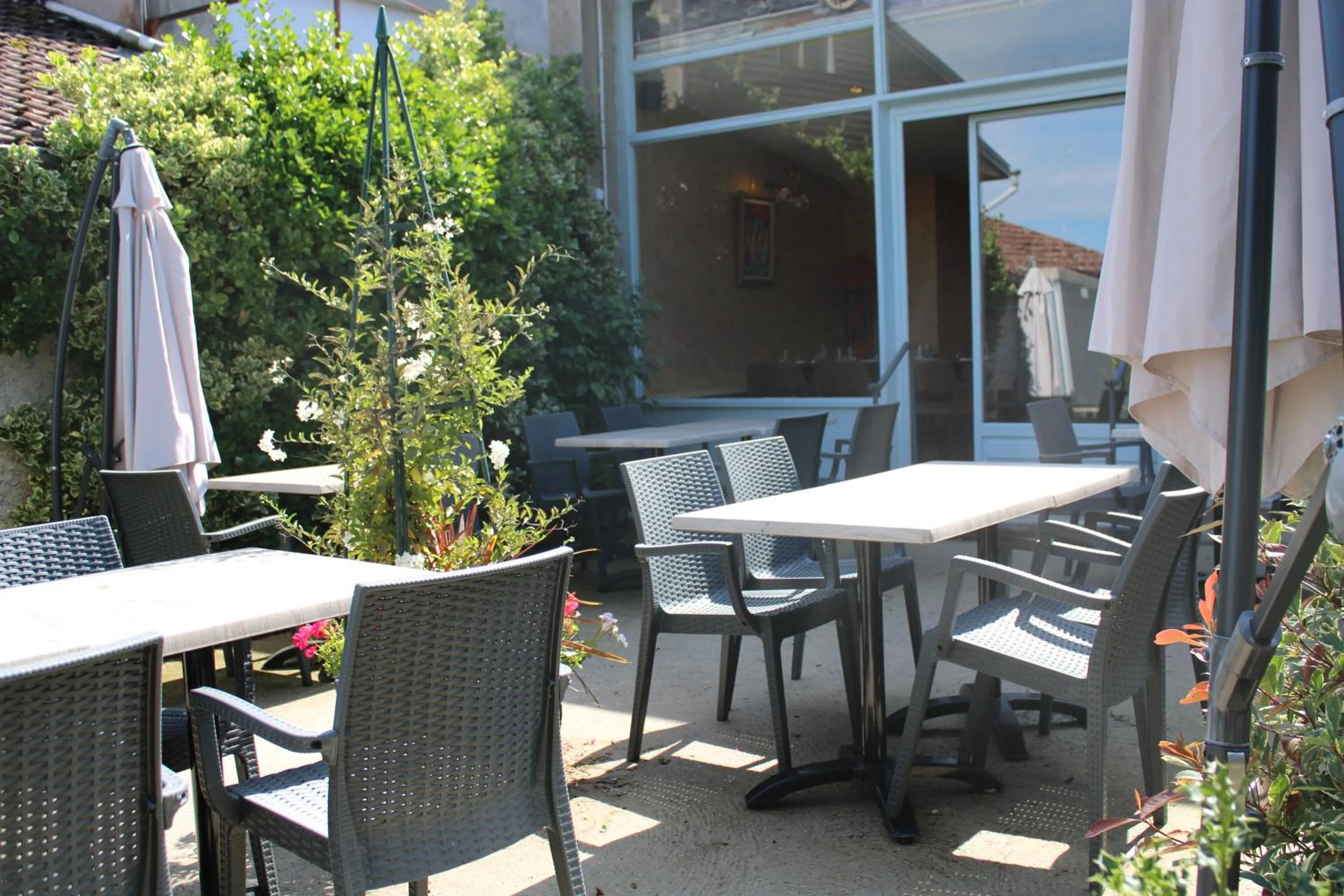 Patio in Le Commerce