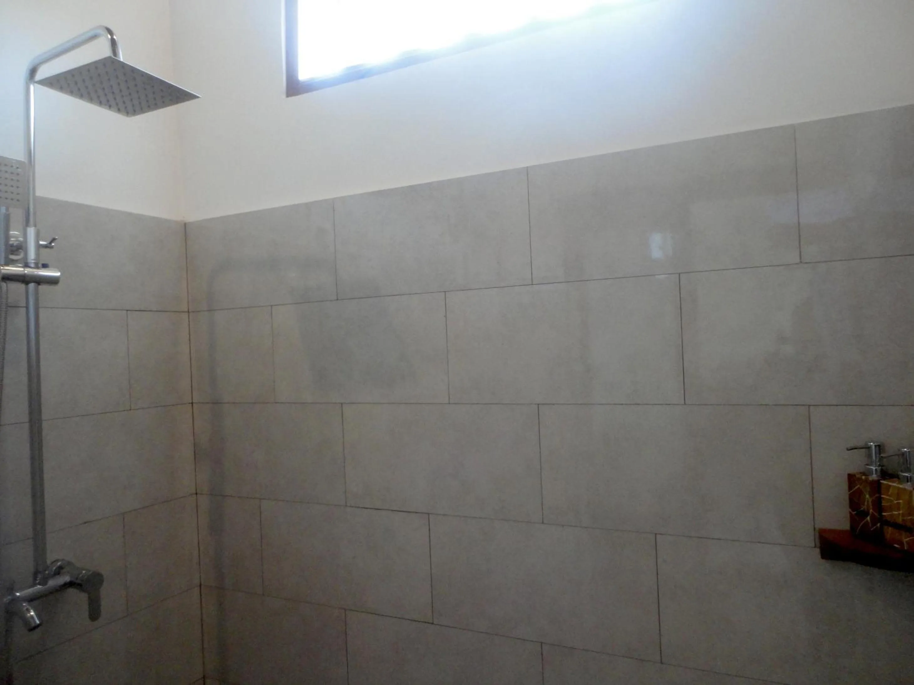 Shower in Paraiso Cottage Ubud