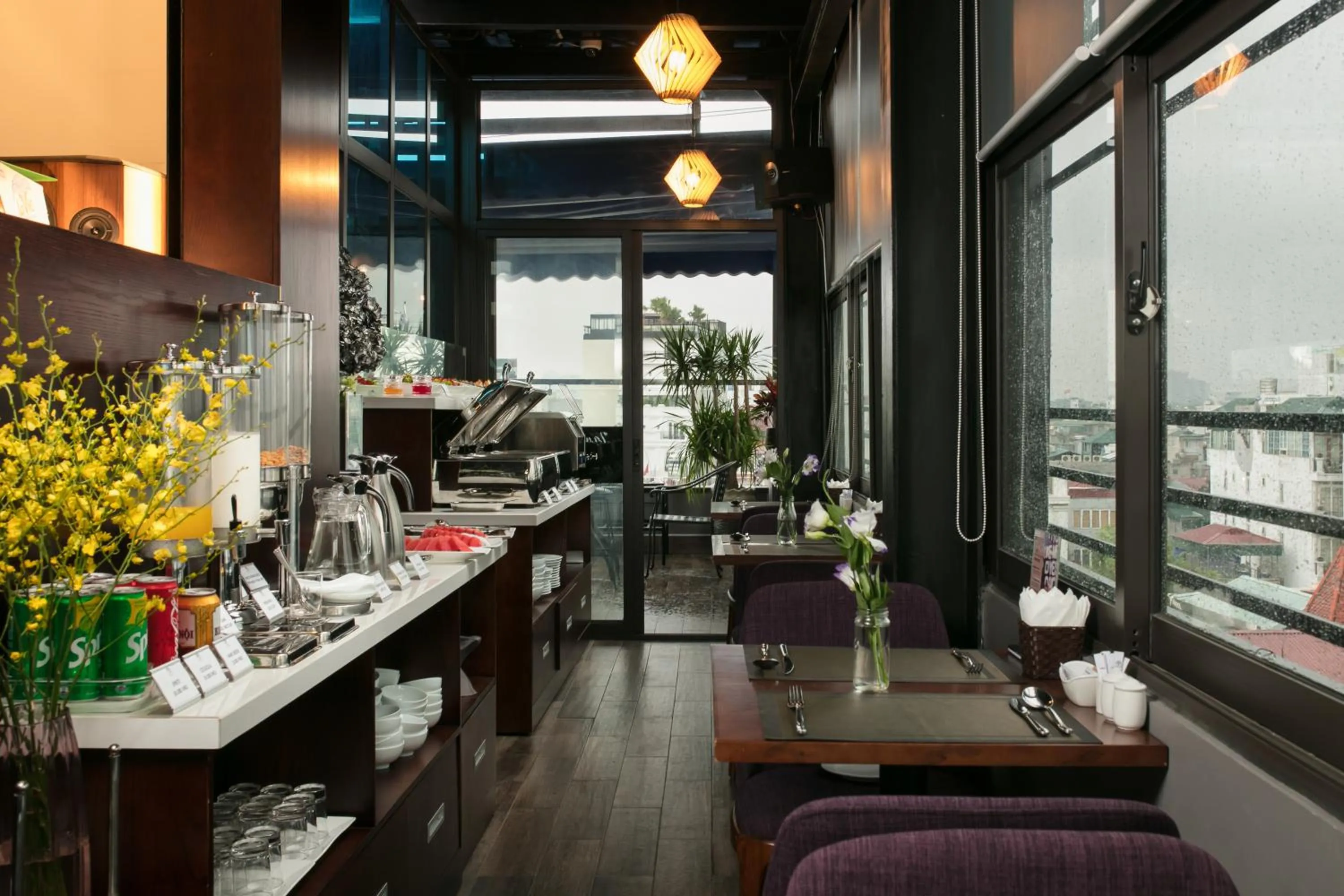 Restaurant/places to eat in Hanoi Fiesta Hotel & Spa