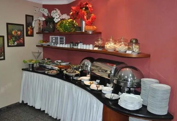 Continental breakfast in Omega Flat