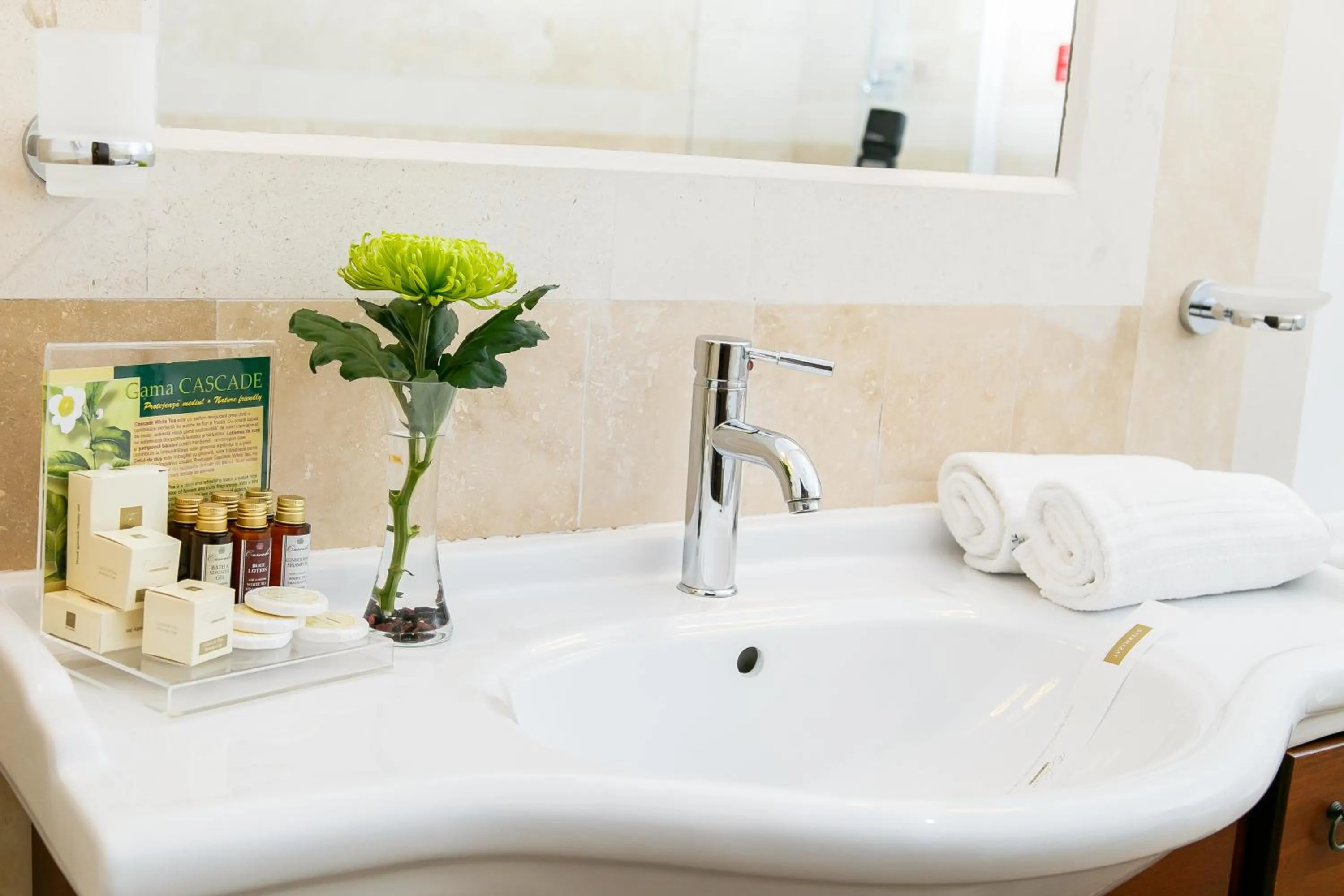 Bathroom in International Bucharest City Centre Hotel