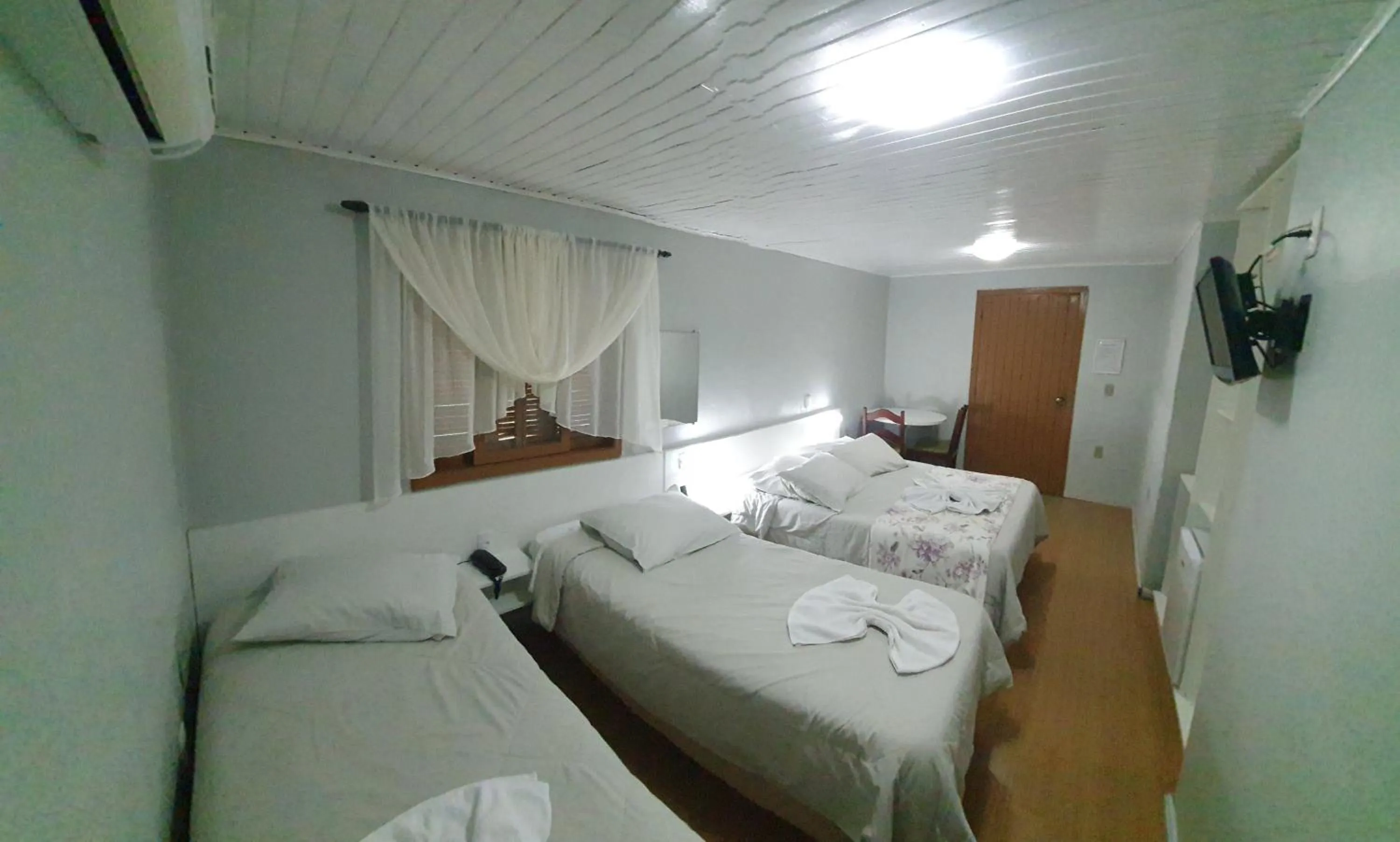 Bedroom, Bed in Hotel Pousada Cabana da Mata