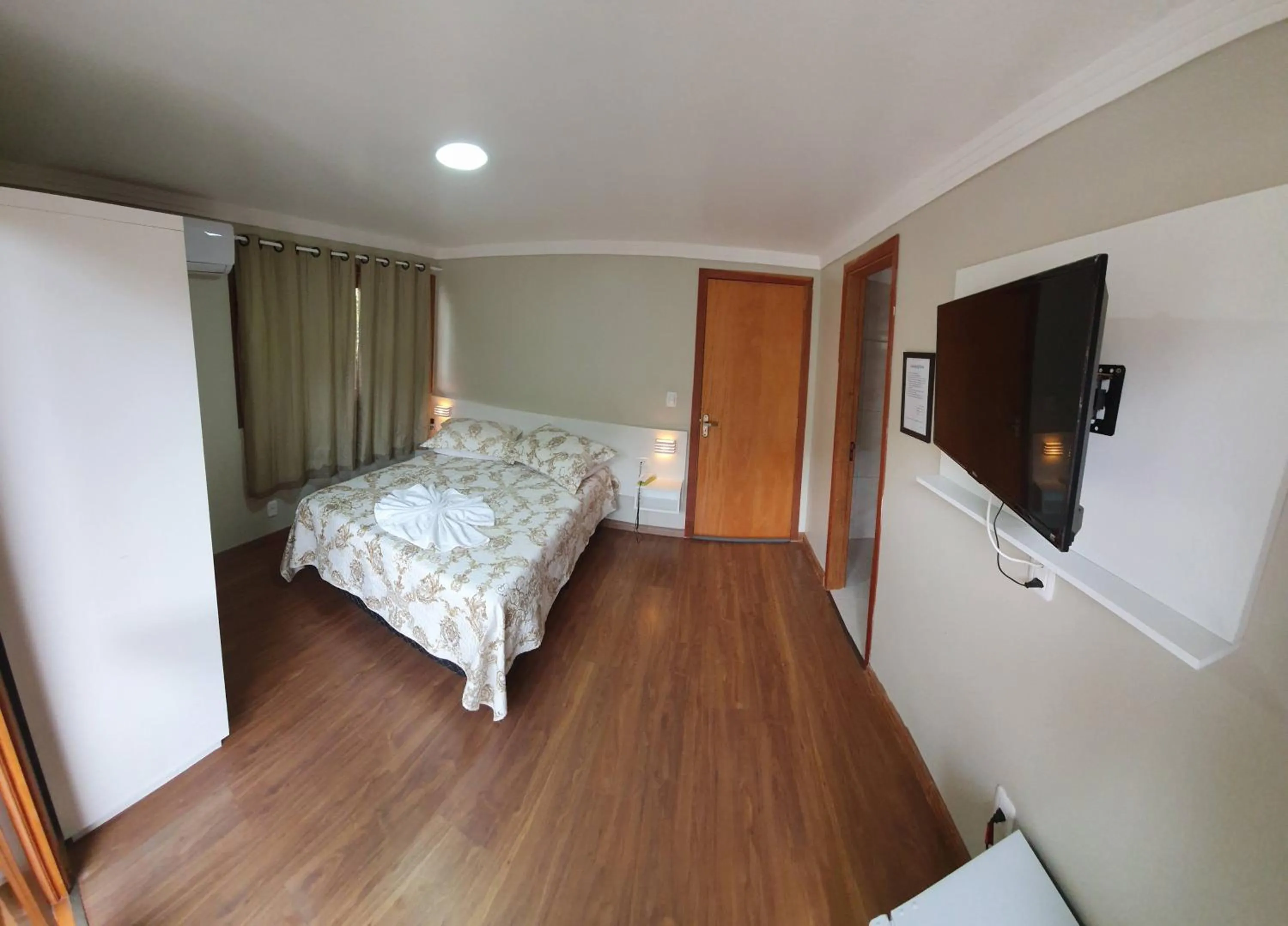 Photo of the whole room, Bed in Hotel Pousada Cabana da Mata