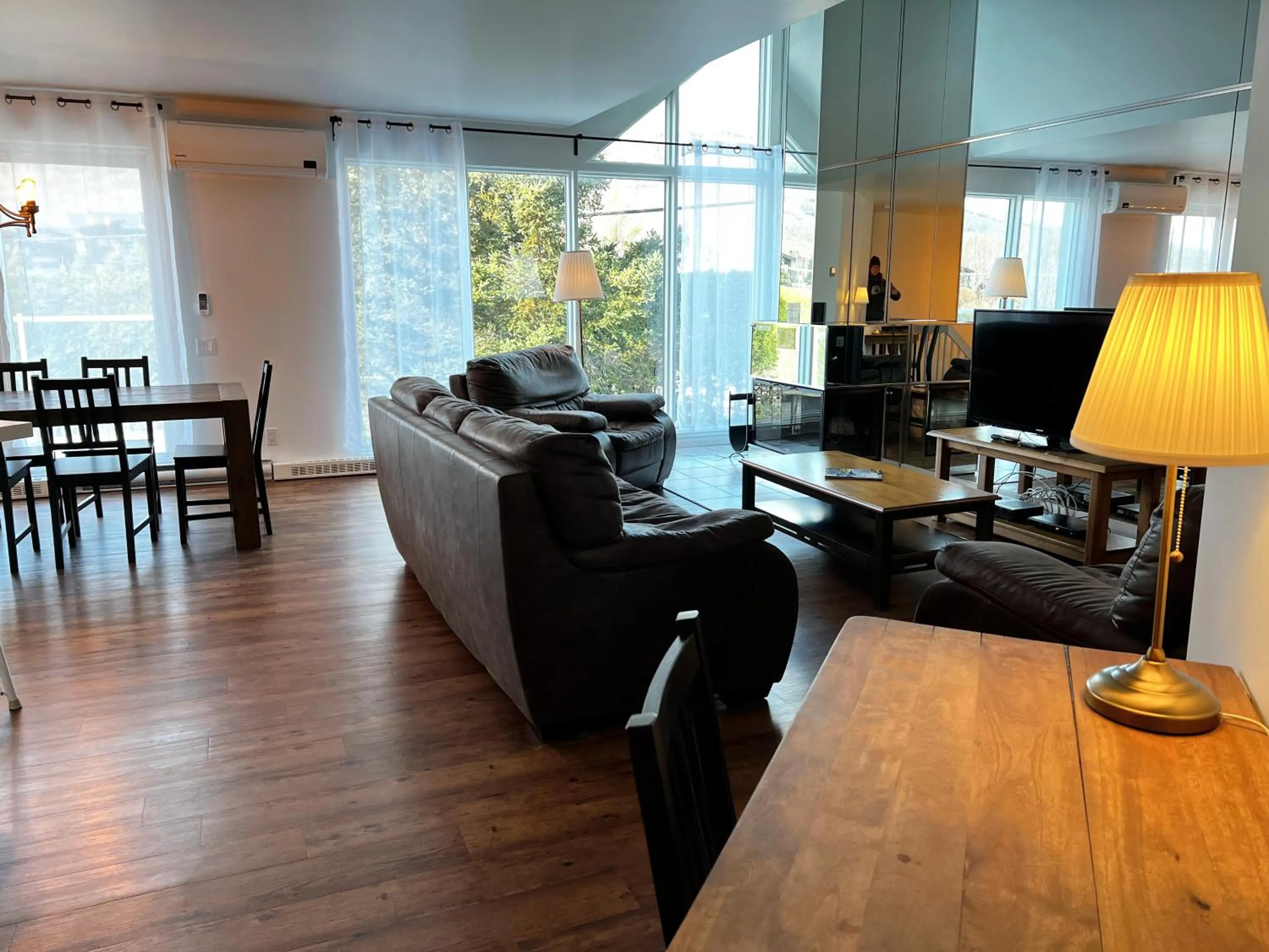 Superior Chalet in Chalets Montmorency Mont-Sainte-Anne