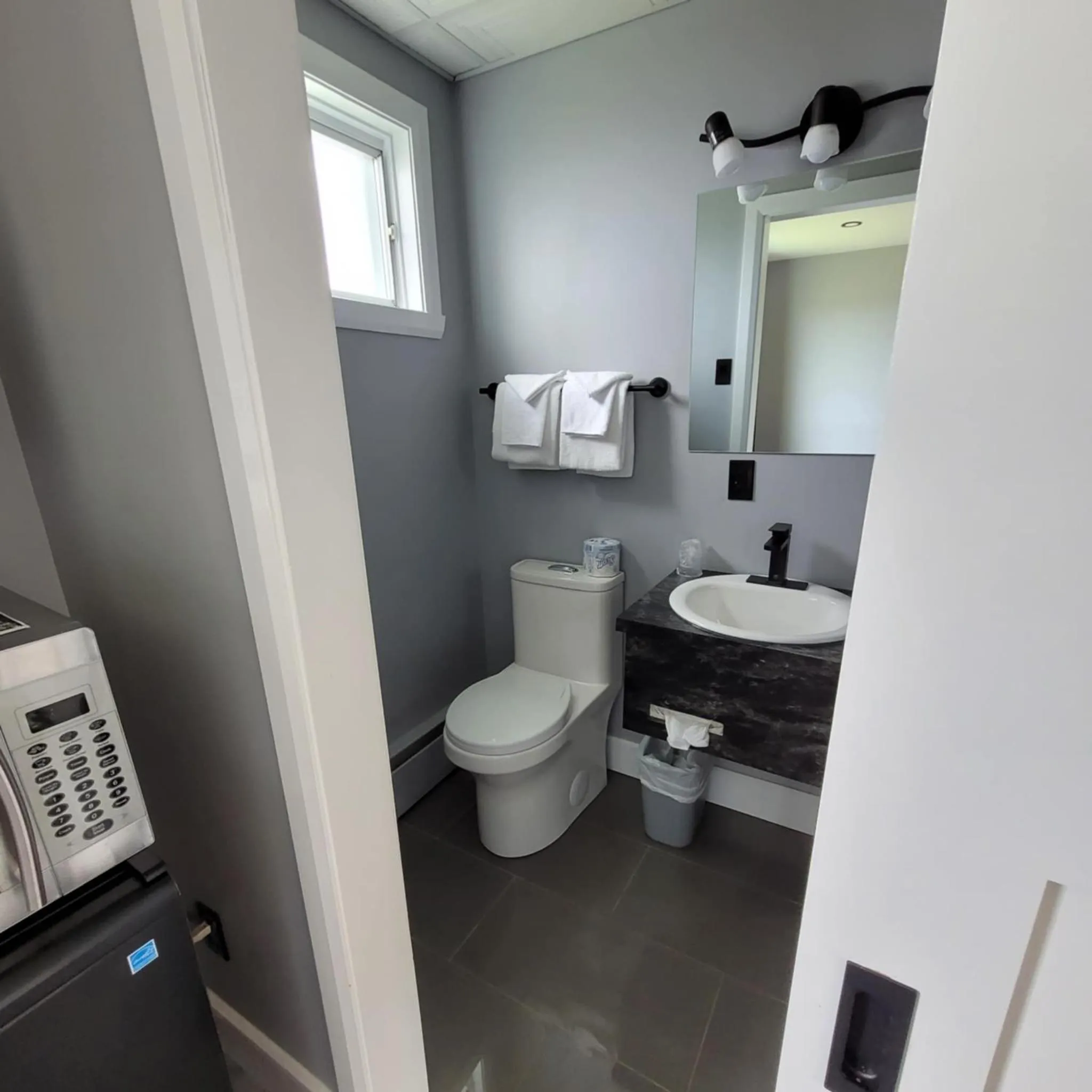 Bathroom in Motel Rimouski