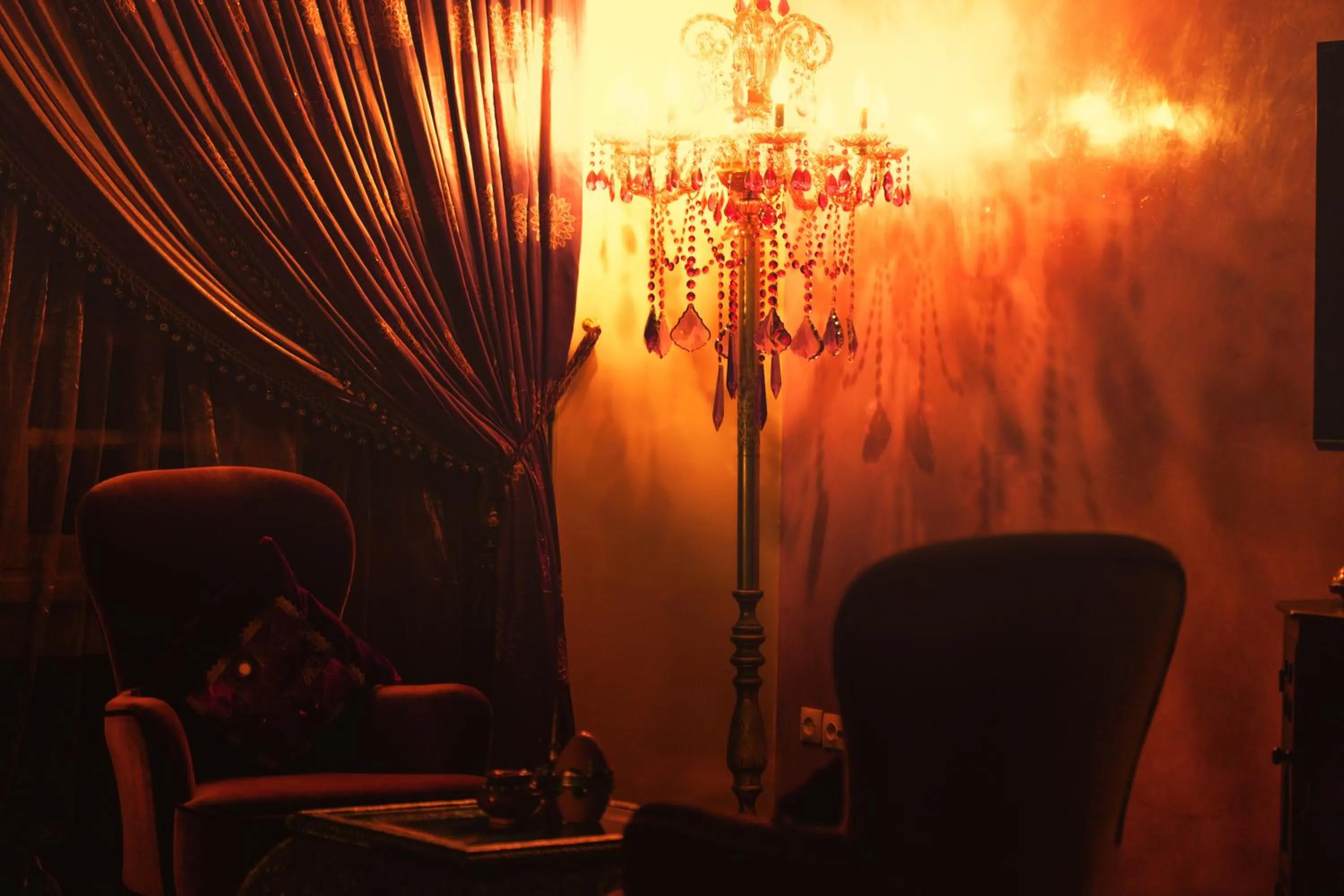 Decorative detail in Villa Des Ambassadors