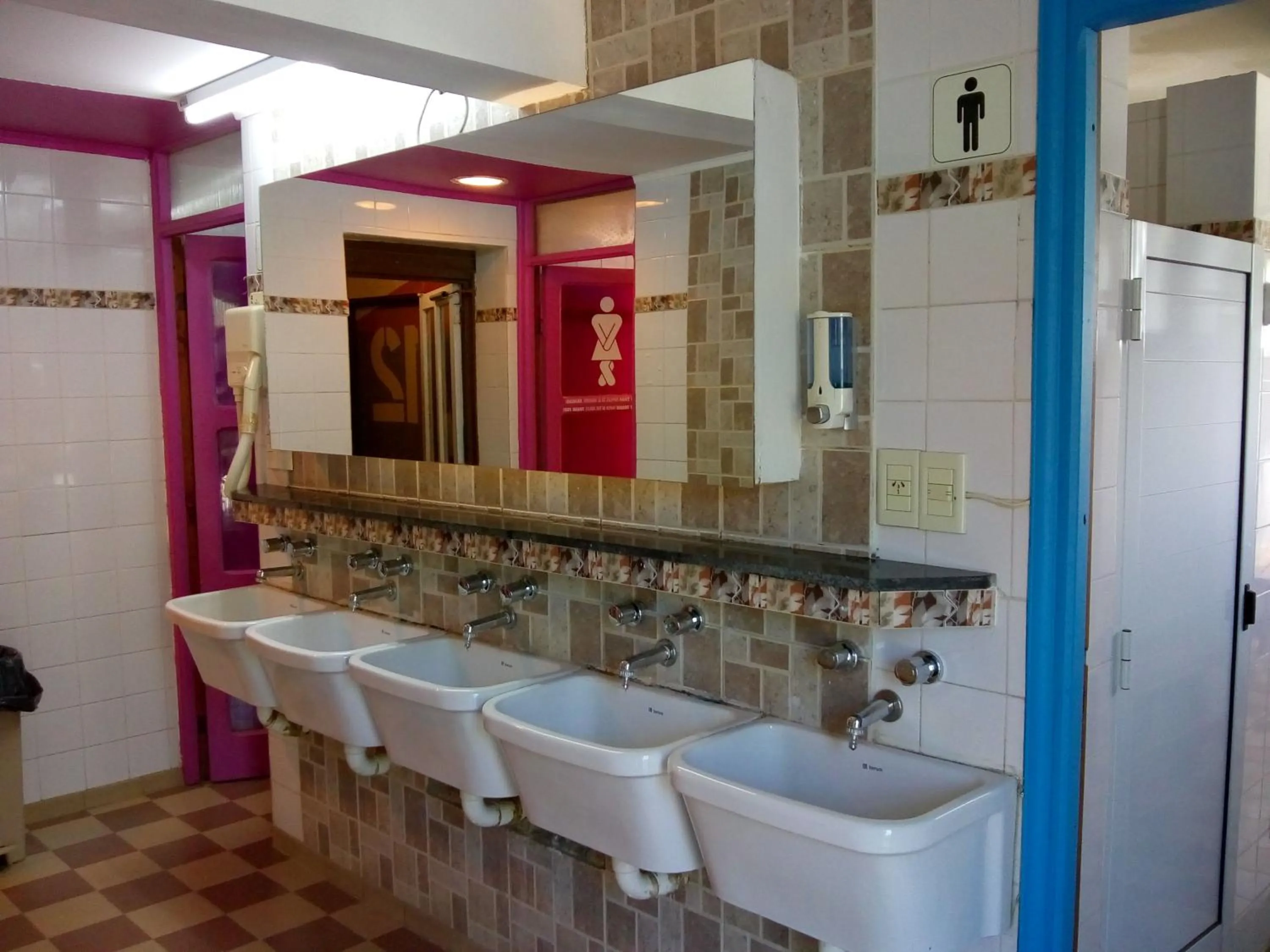 Bathroom in Hostel Los Pioneros