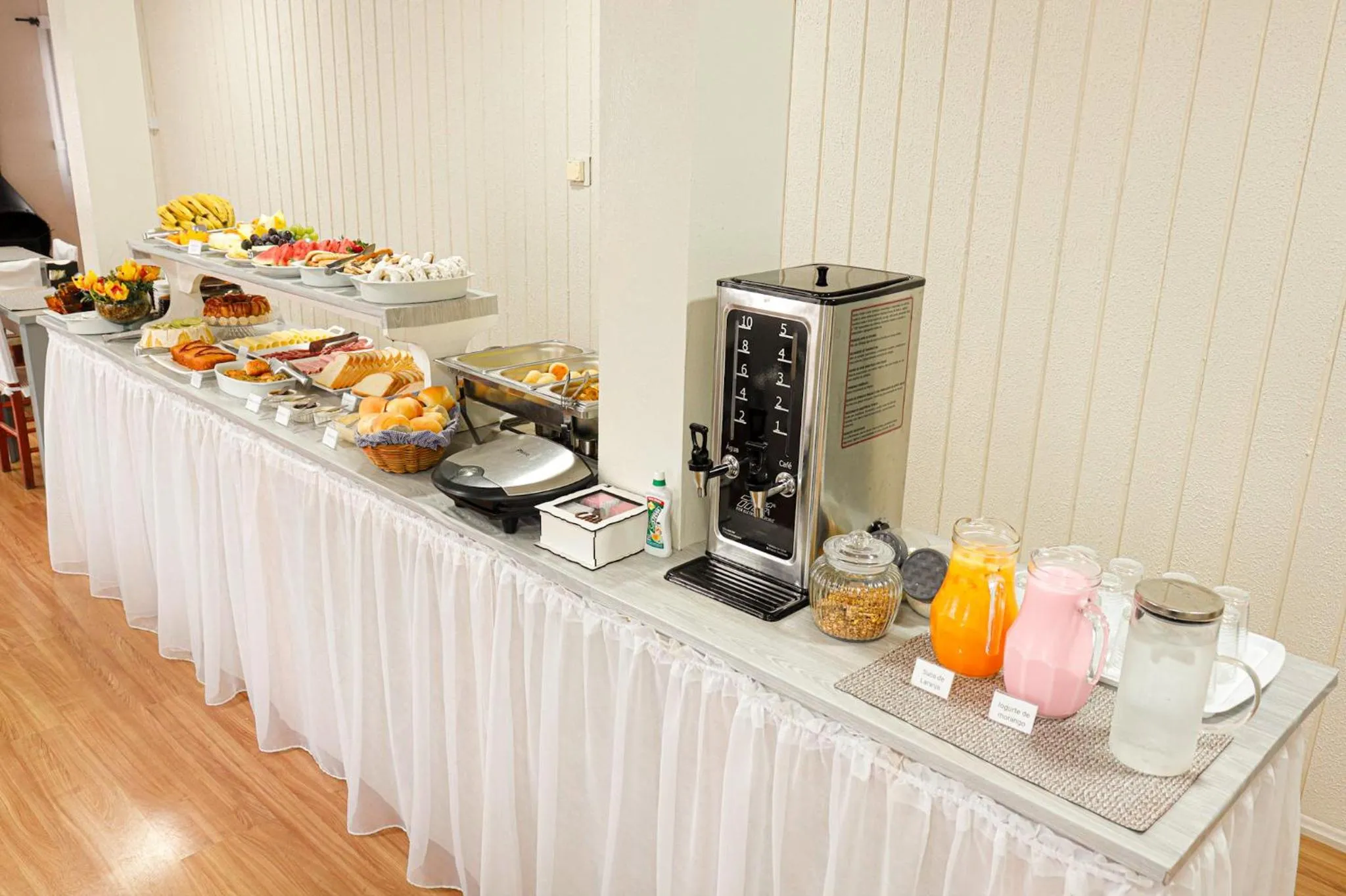 Breakfast in Pousada Paraíso da Serra