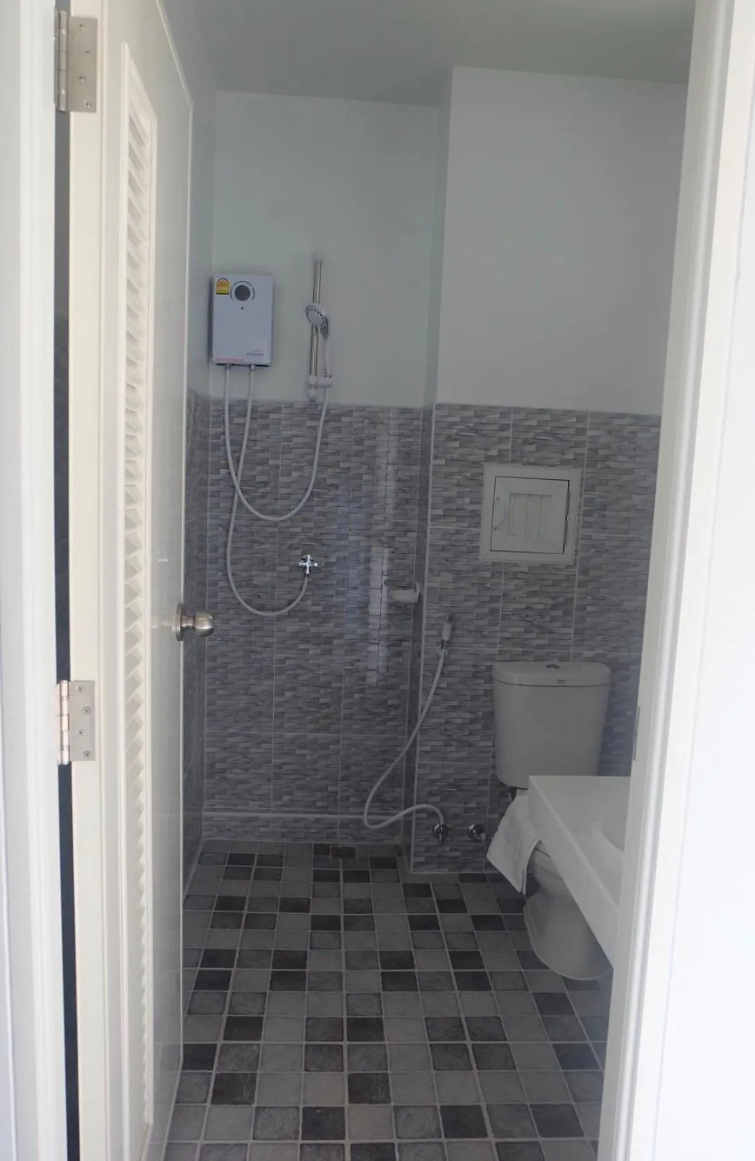 Airport Pearl Residence