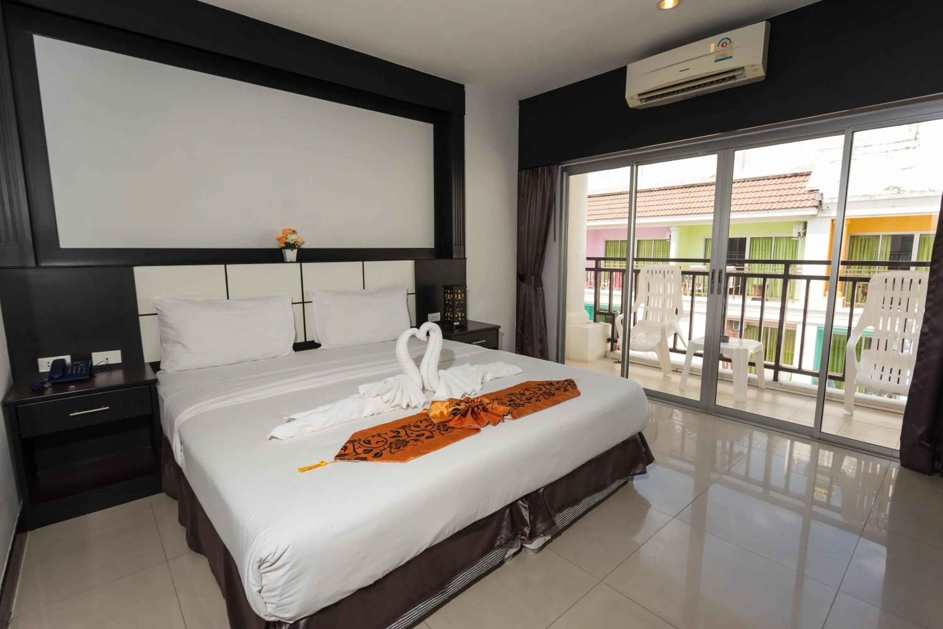 Other, Bed in Star House Patong