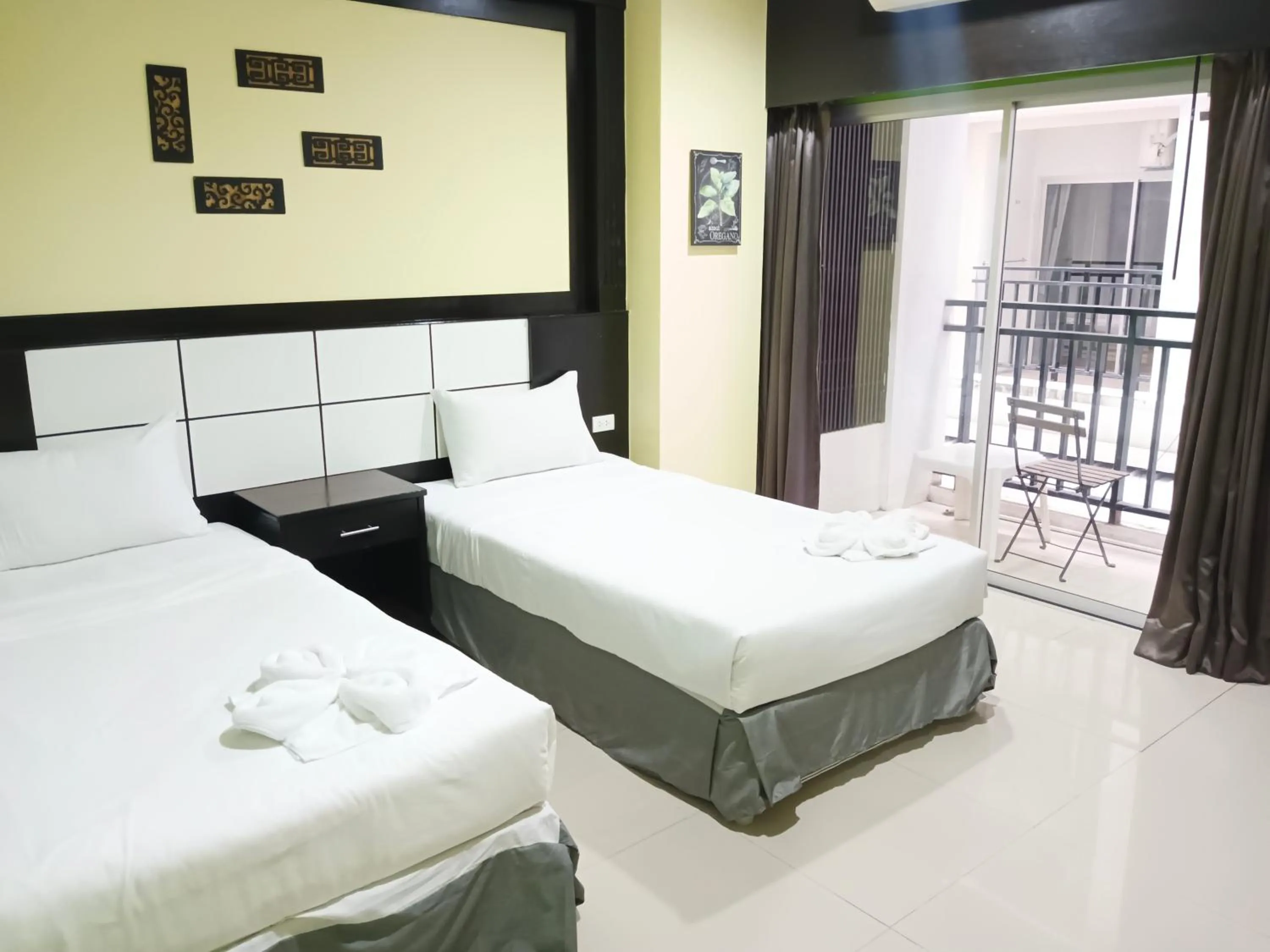 Bed in Star House Patong