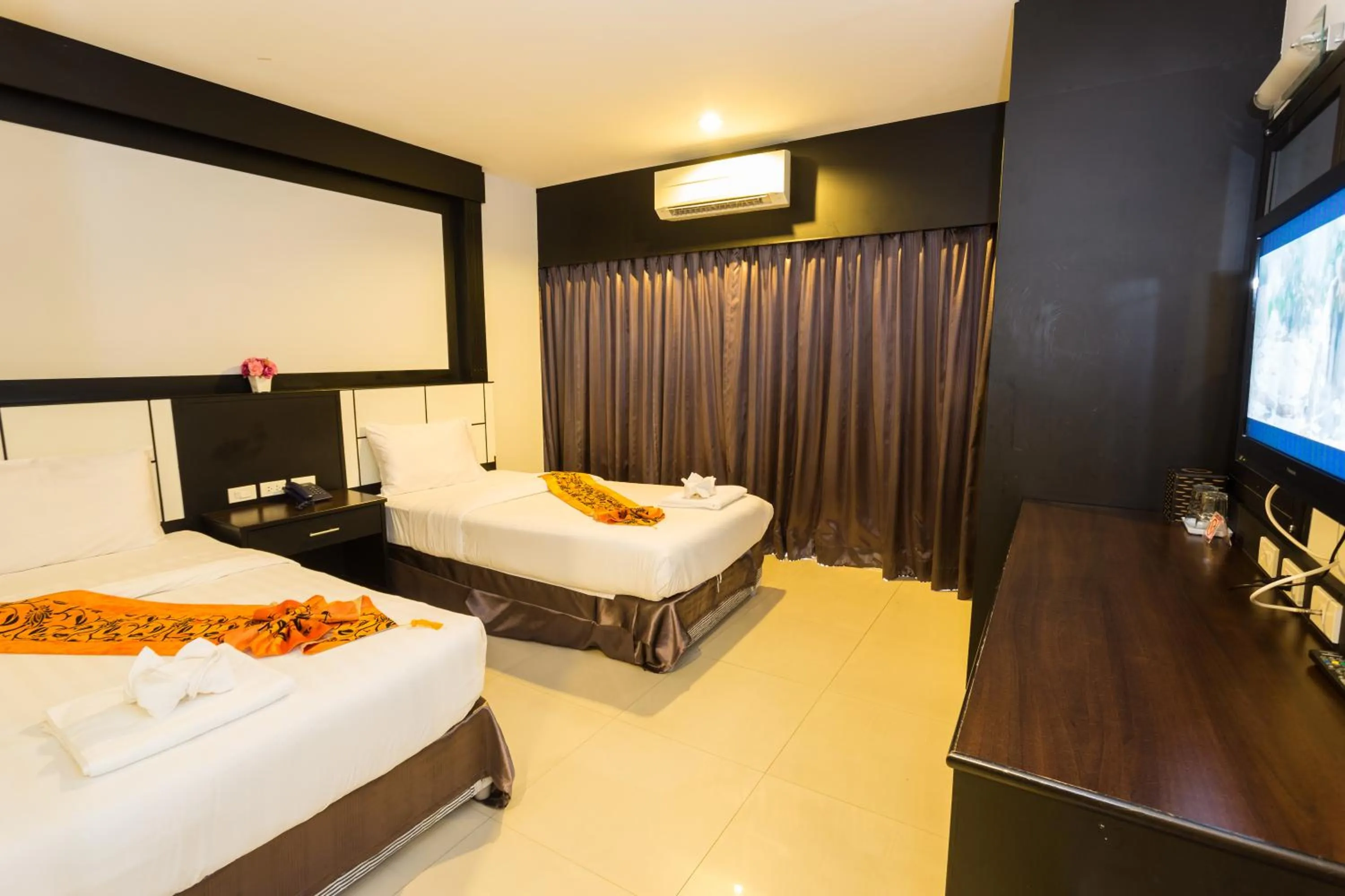 Other, Bed in Star House Patong