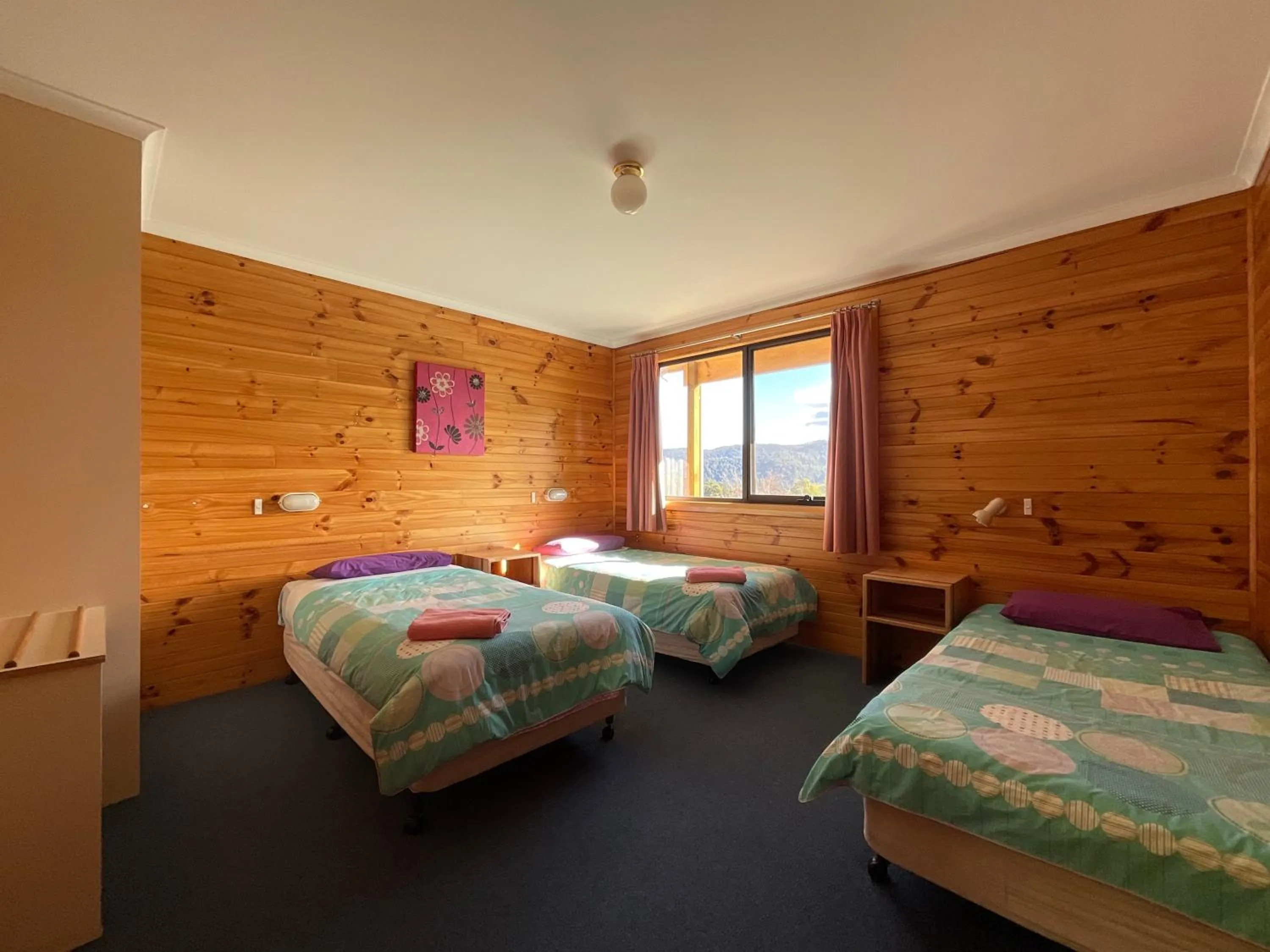 Bedroom, Bed in Silver Ridge Retreat