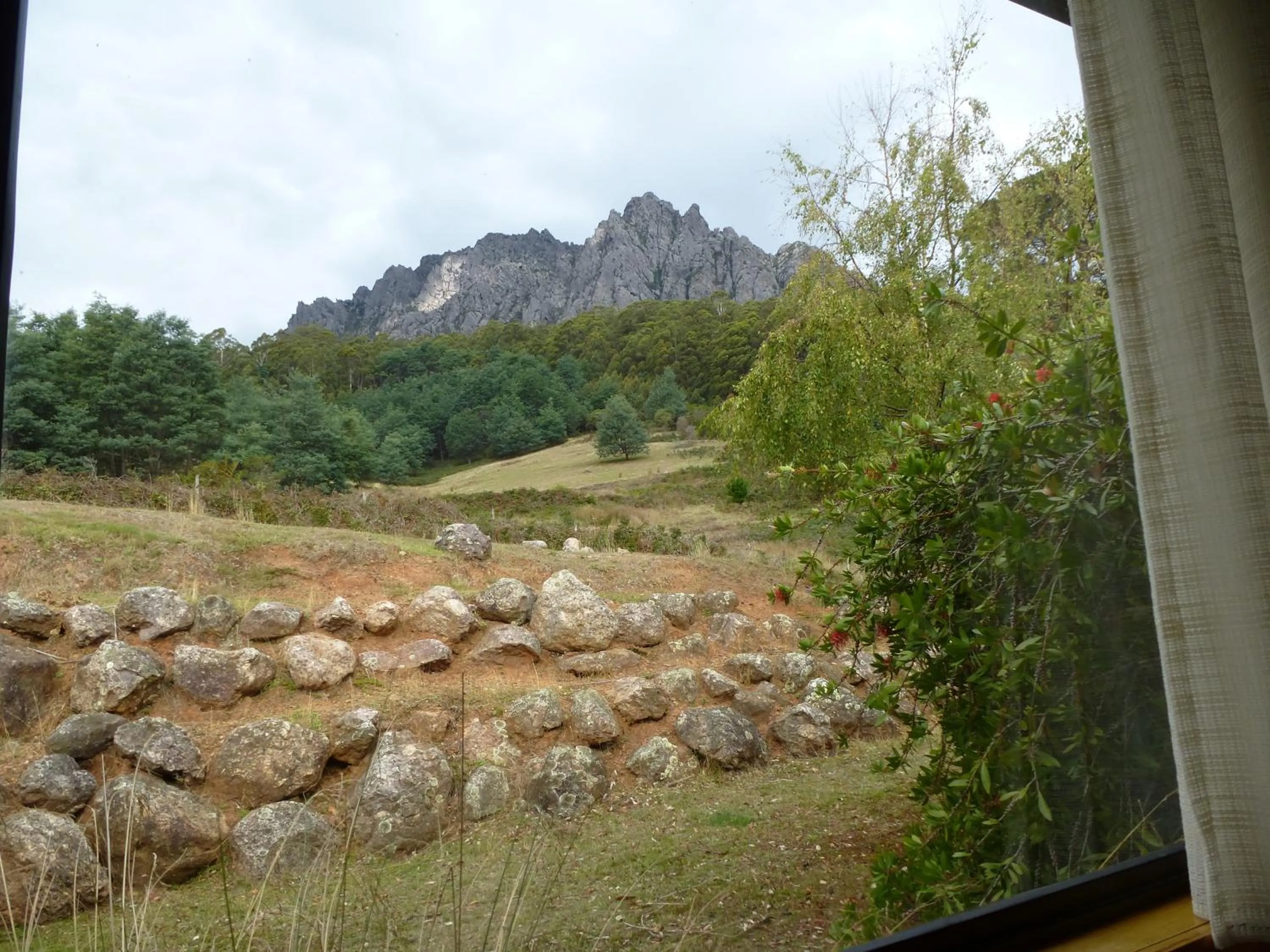 Mountain view in Silver Ridge Retreat