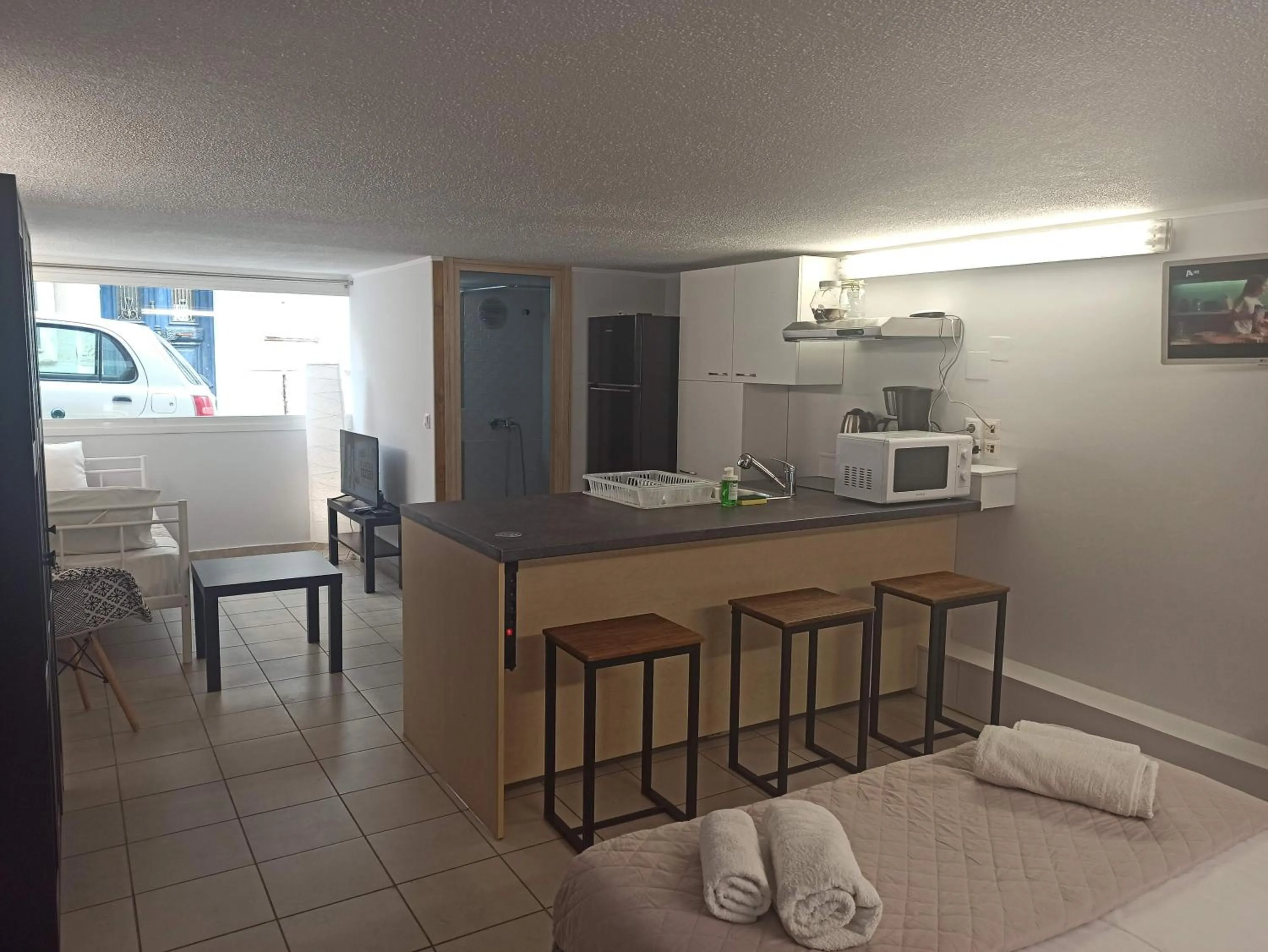 Data Chios Center semi basement