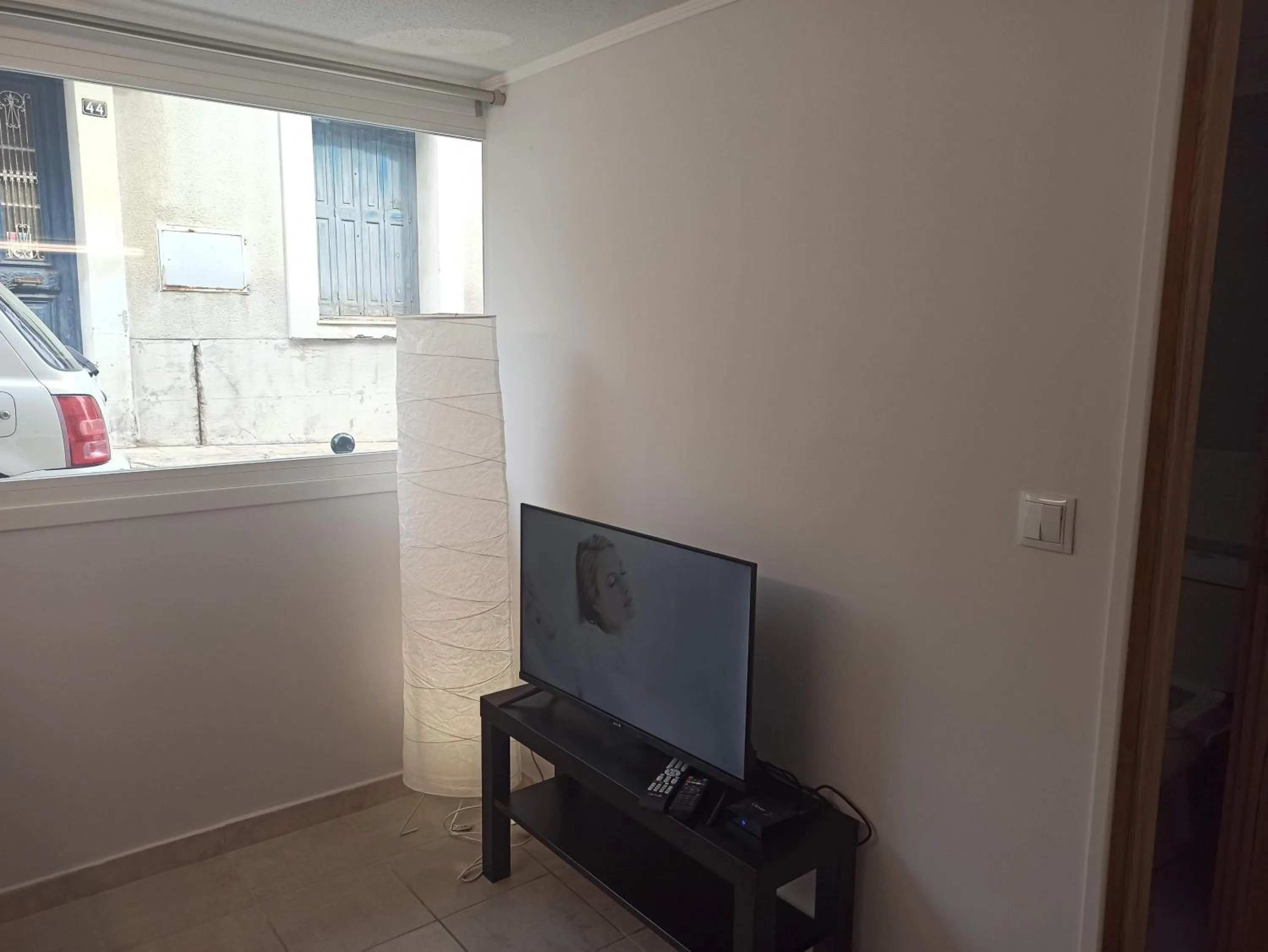 Data Chios Center semi basement