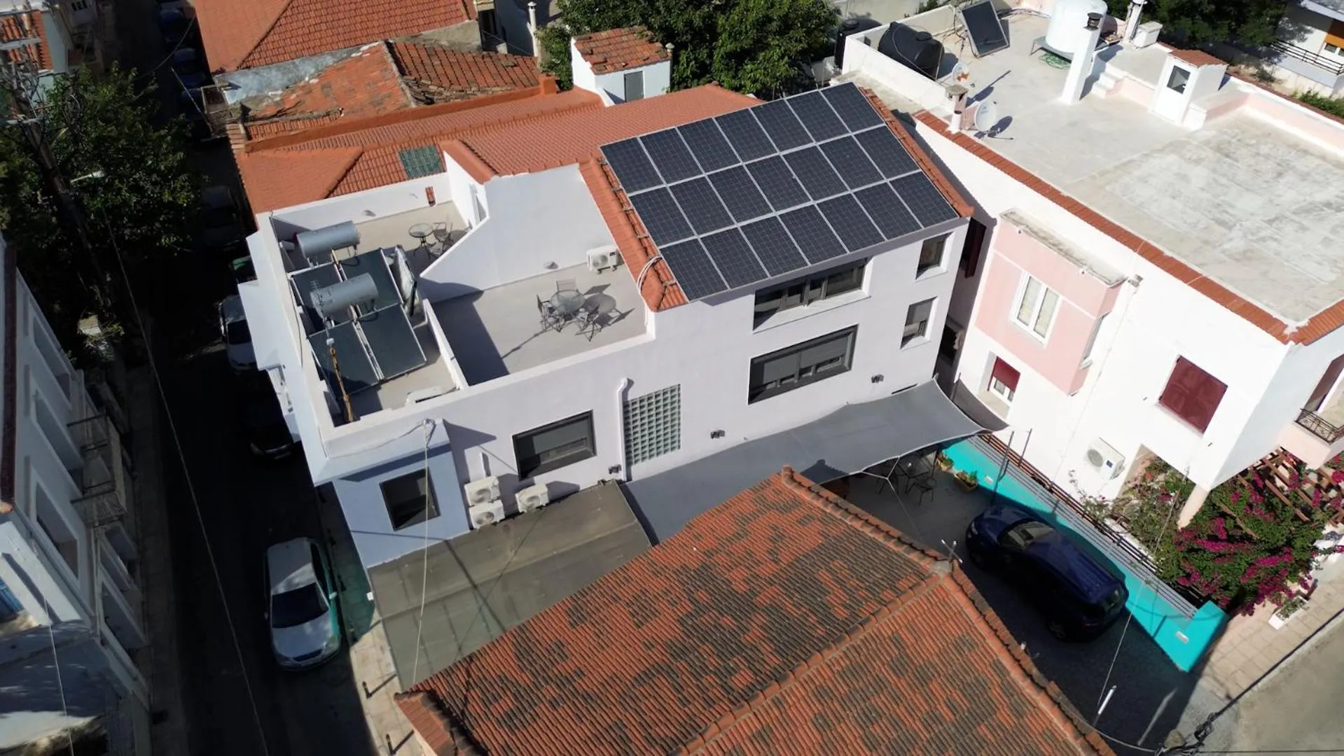 Data Chios Center semi basement