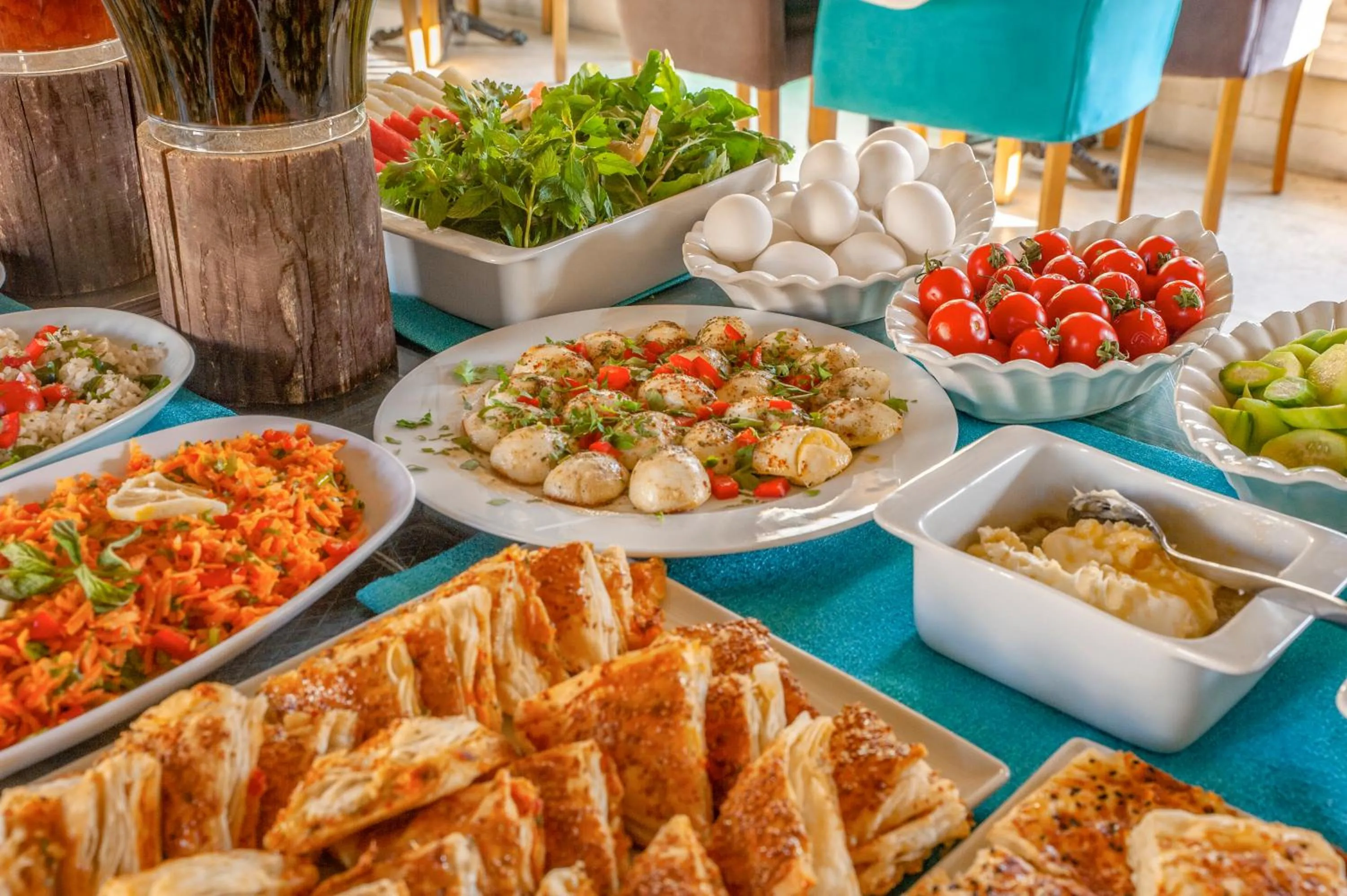 Breakfast in Ottoman Cave Suites